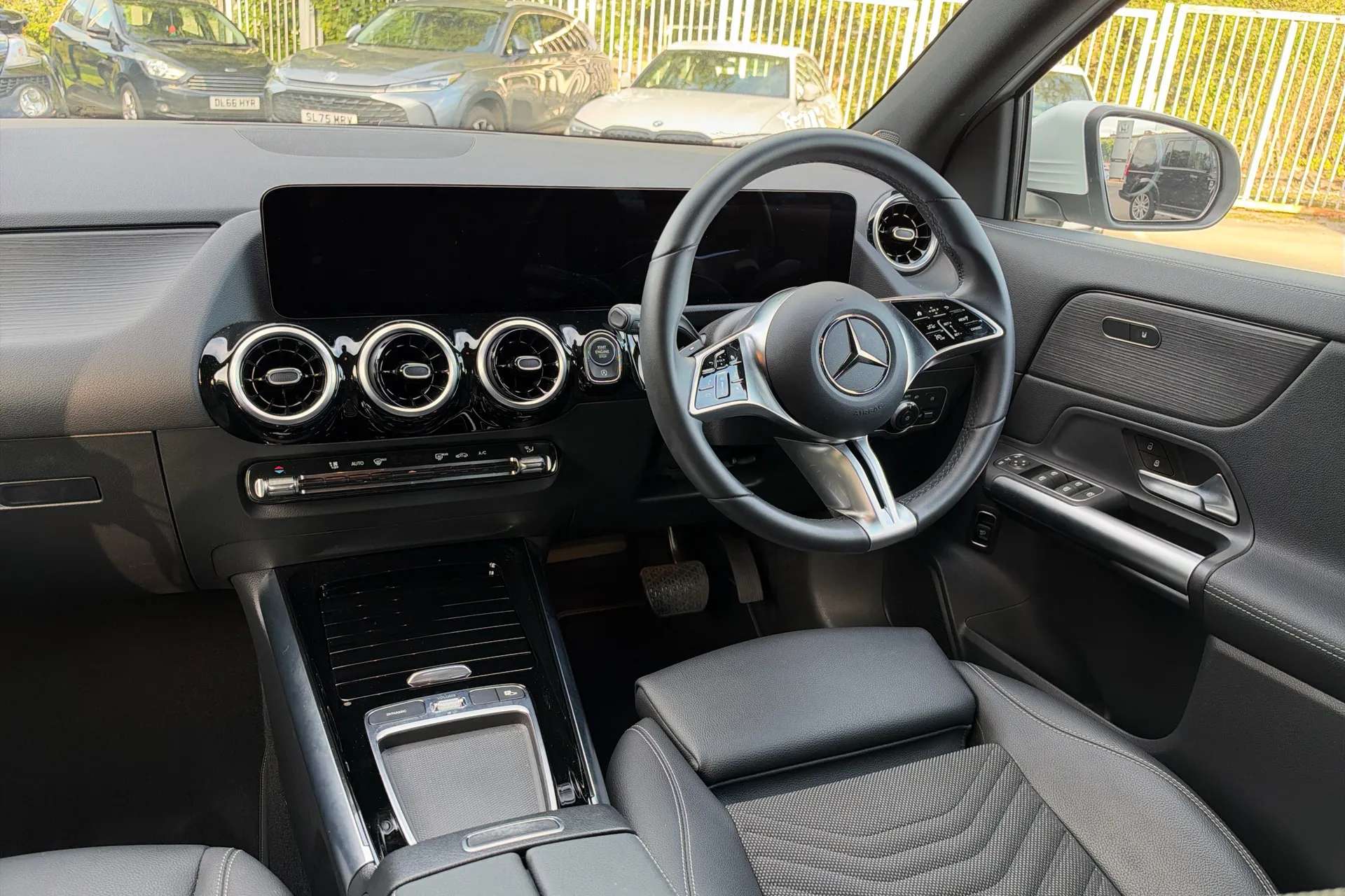 2024 MERCEDES-BENZ GLA 2024 MERCEDES-BENZ GLA