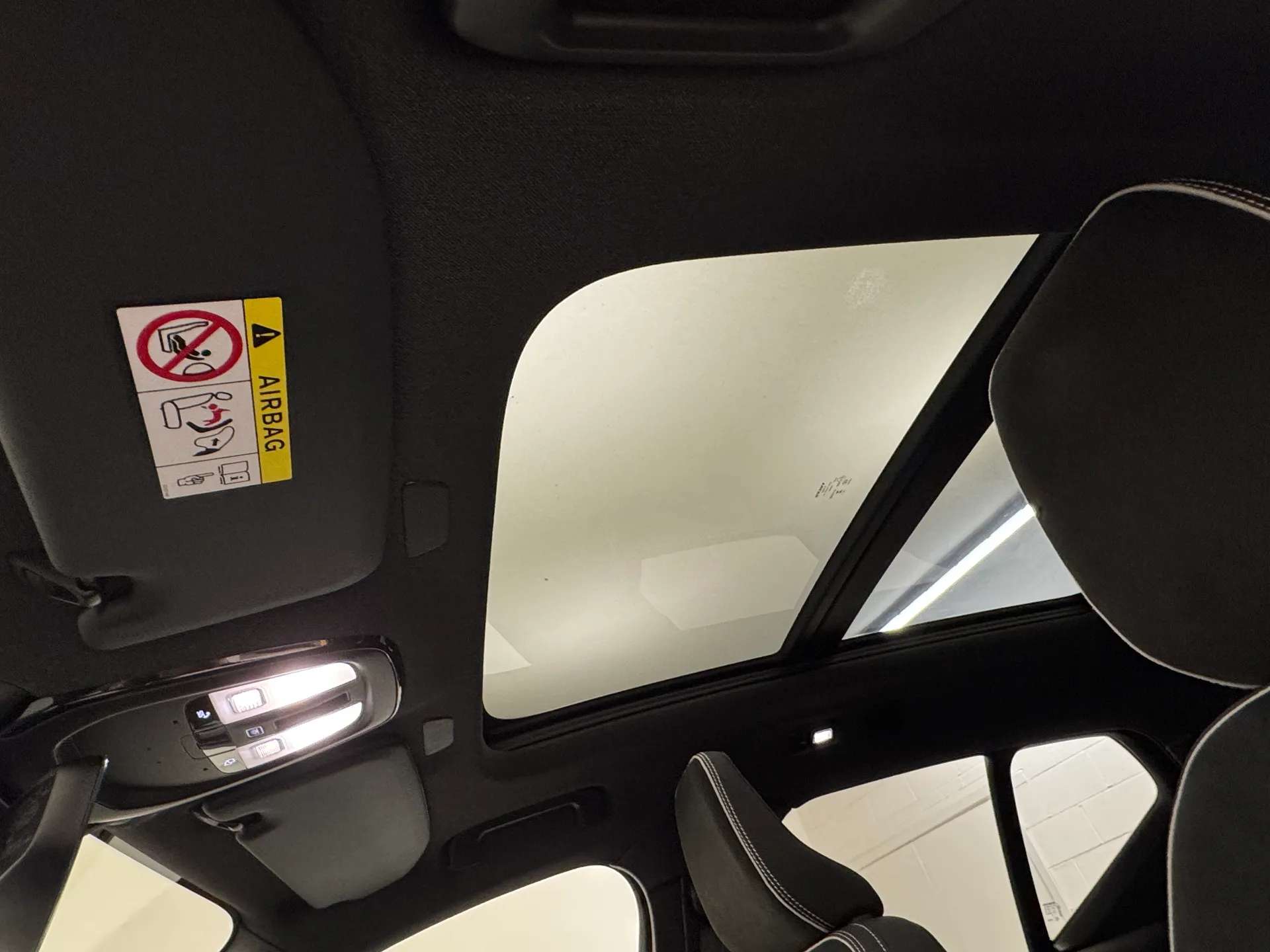 2026 VOLVO XC40 2026 VOLVO XC40