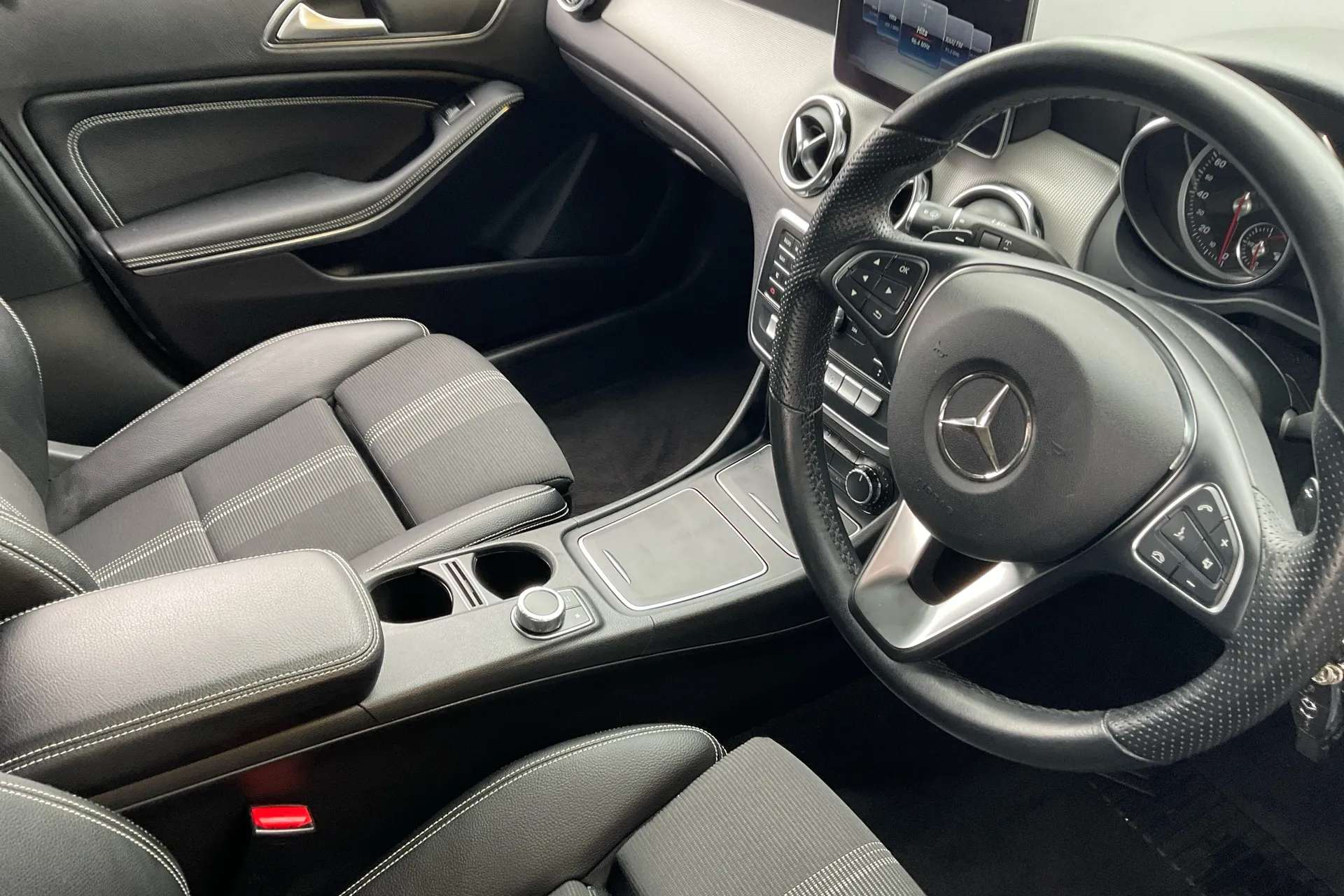 2018 MERCEDES-BENZ GLA 2018 MERCEDES-BENZ GLA