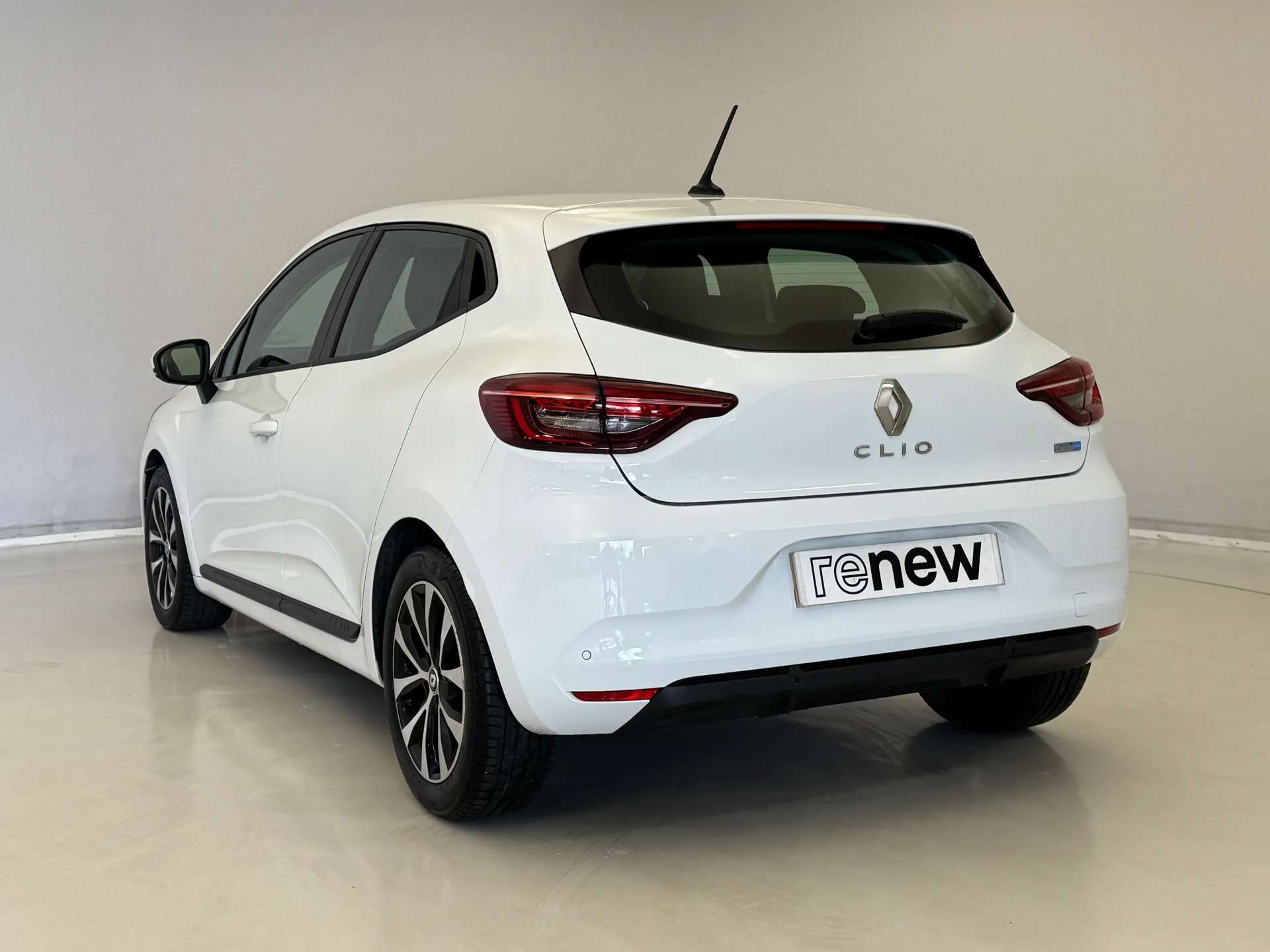 2022 RENAULT CLIO 2022 RENAULT CLIO