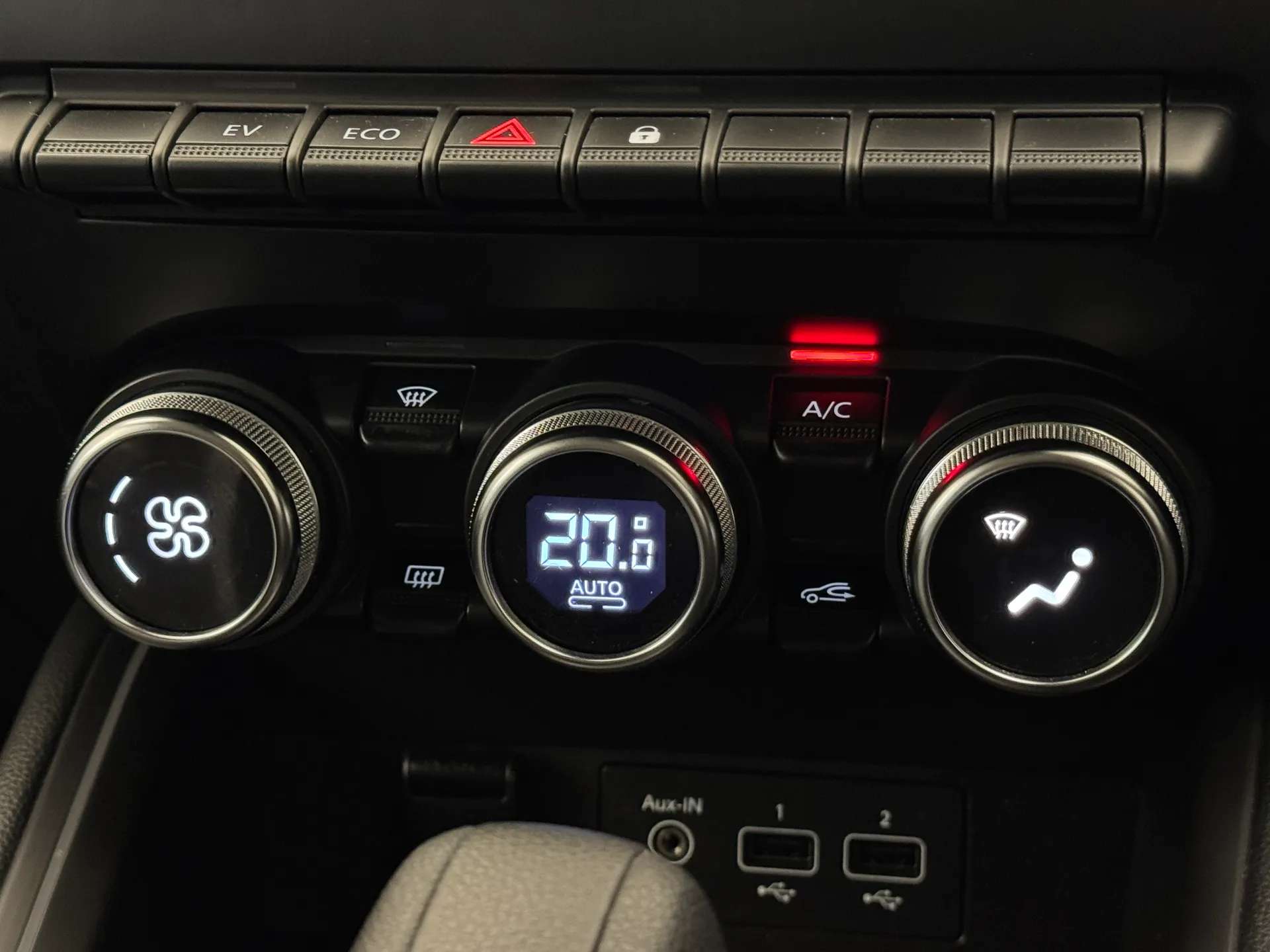 2022 RENAULT CLIO 2022 RENAULT CLIO