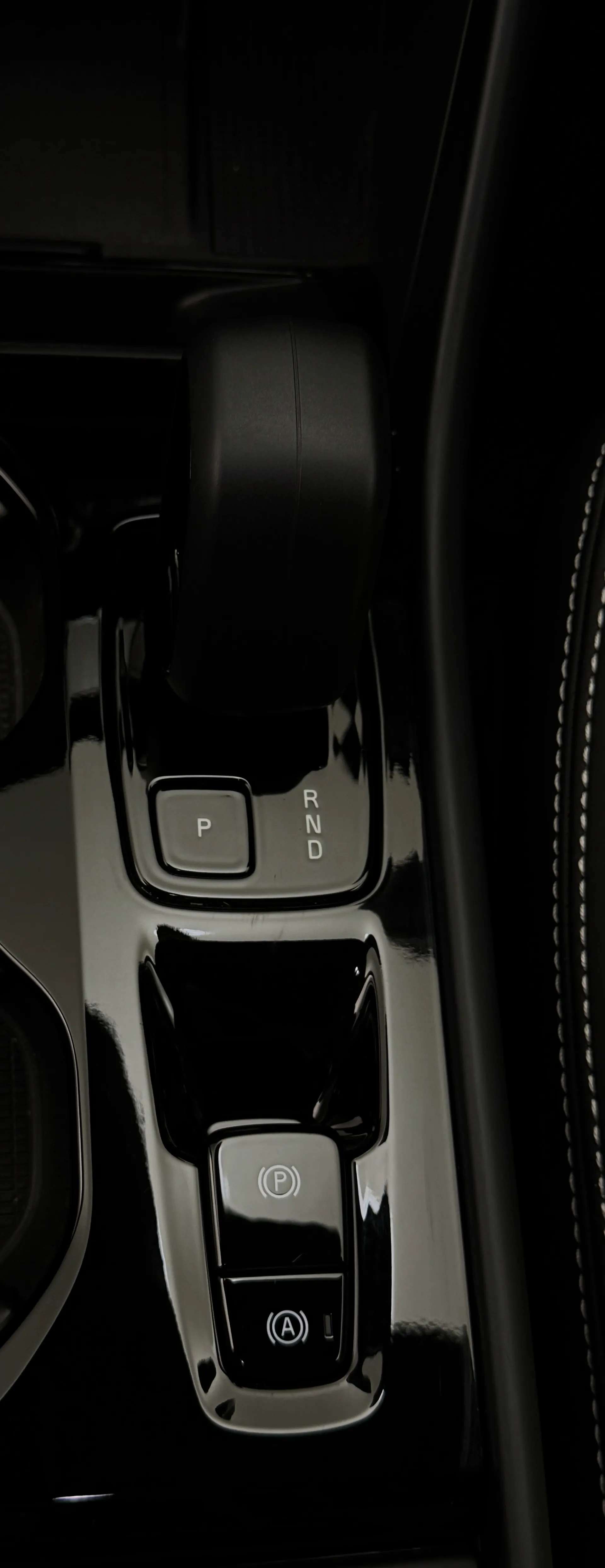 2026 VOLVO XC40 2026 VOLVO XC40
