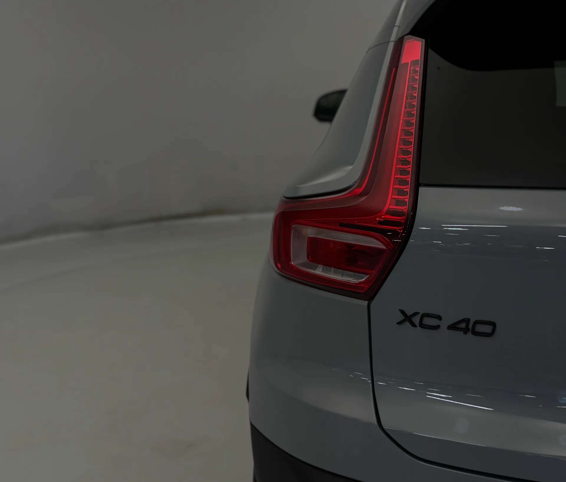 2026 VOLVO XC40 2026 VOLVO XC40