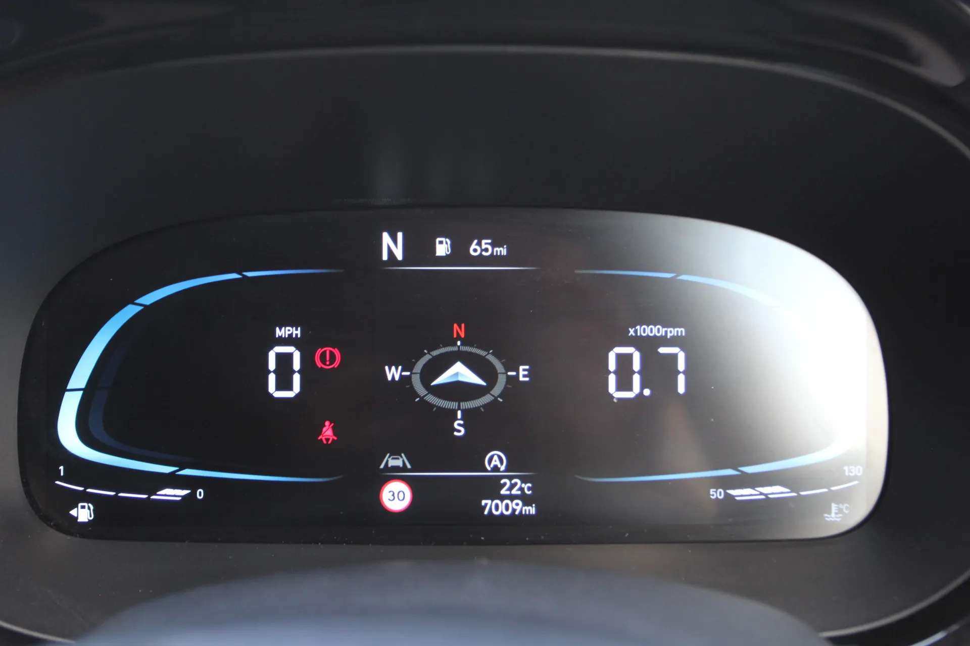 2024 HYUNDAI I10 2024 HYUNDAI I10