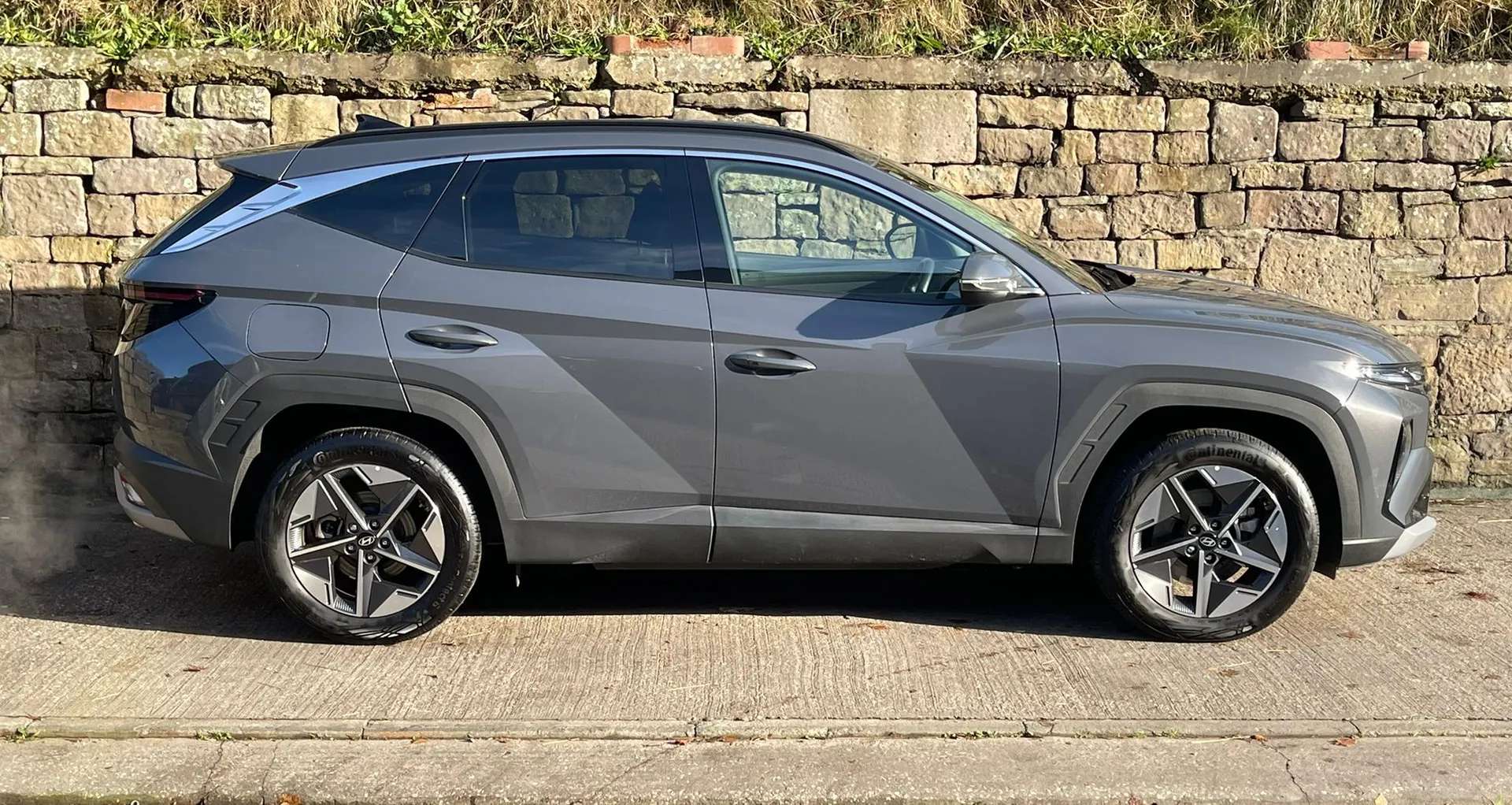 A 2025 HYUNDAI TUCSON 1.6T Plug-in Hybrid Premium 5dr Auto âNAVâCAMERAâSENSORSâCARPLAYâ A 2025 HYUNDAI TUCSON 1.6T Plug-in Hybrid Premium 5dr Auto âNAVâCAMERAâSENSORSâCARPLAYâ