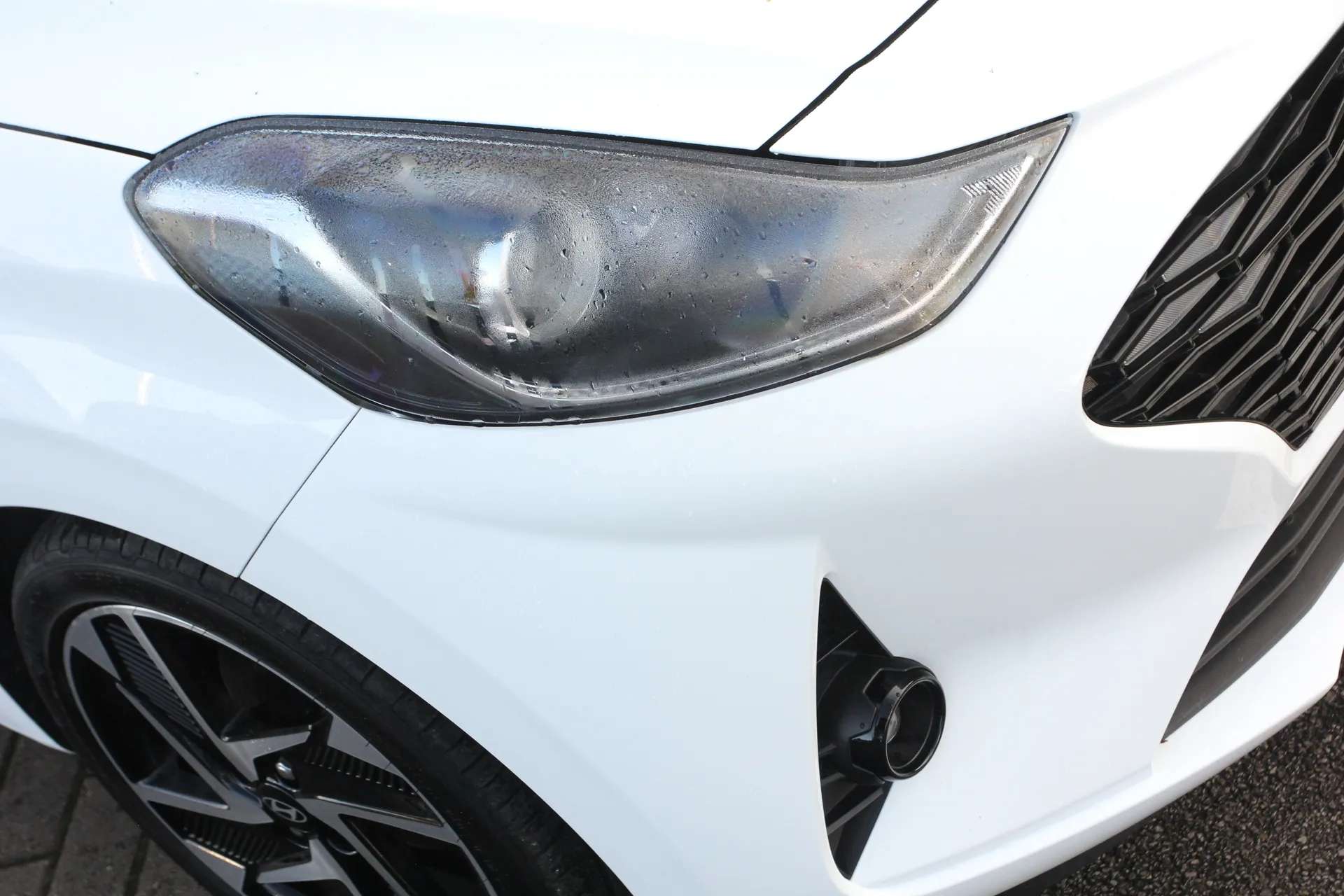 2024 HYUNDAI I10 2024 HYUNDAI I10