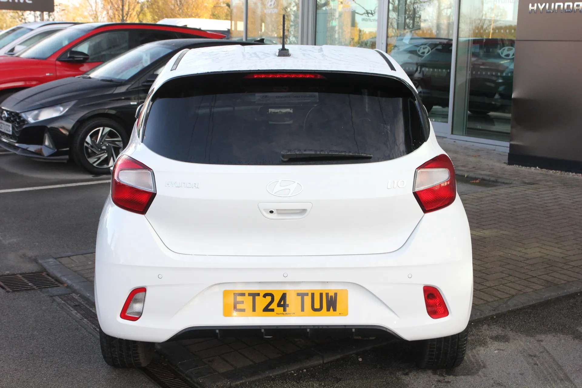 2024 HYUNDAI I10 2024 HYUNDAI I10