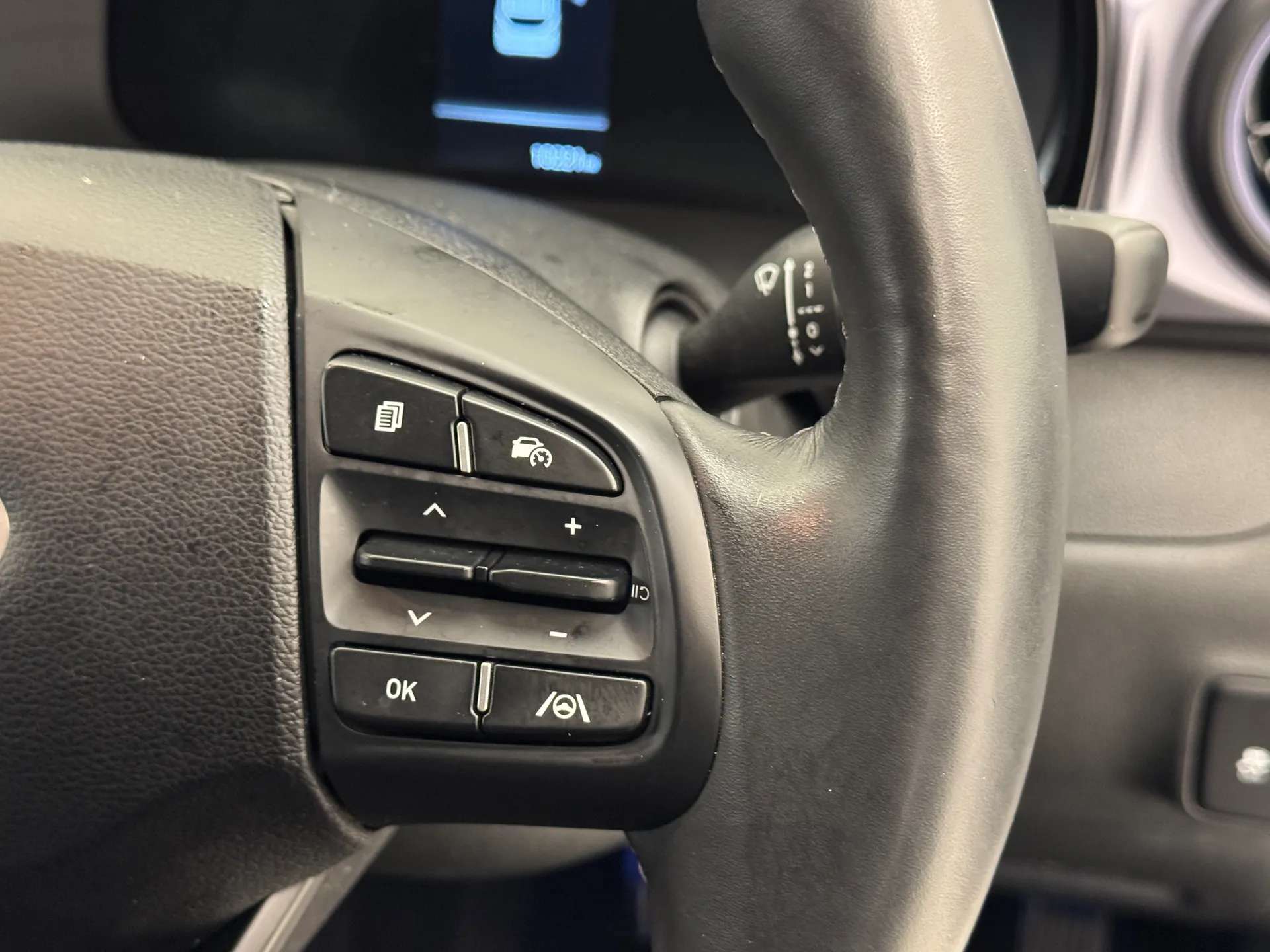 2024 HYUNDAI I10 2024 HYUNDAI I10