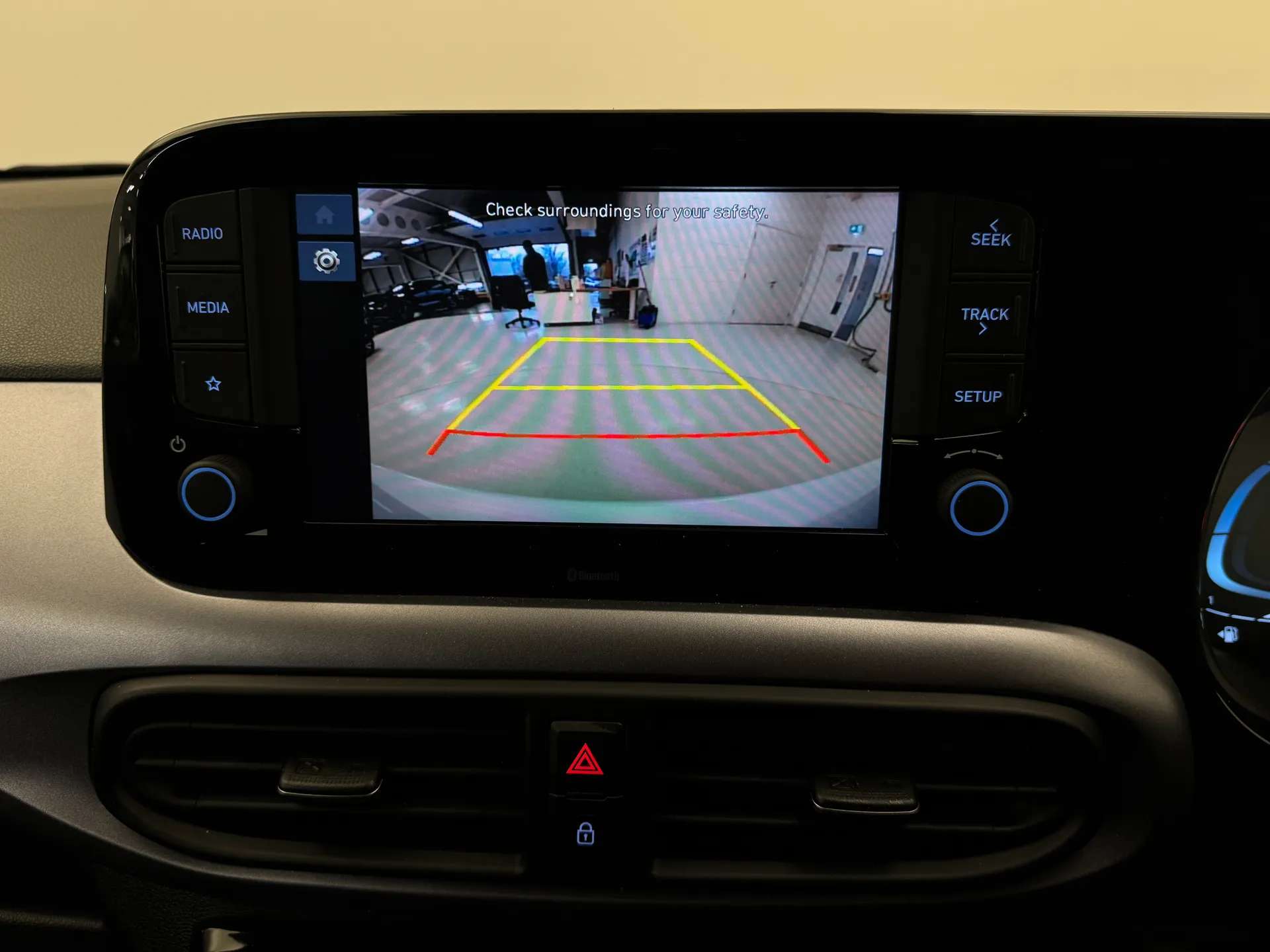 2024 HYUNDAI I10 2024 HYUNDAI I10