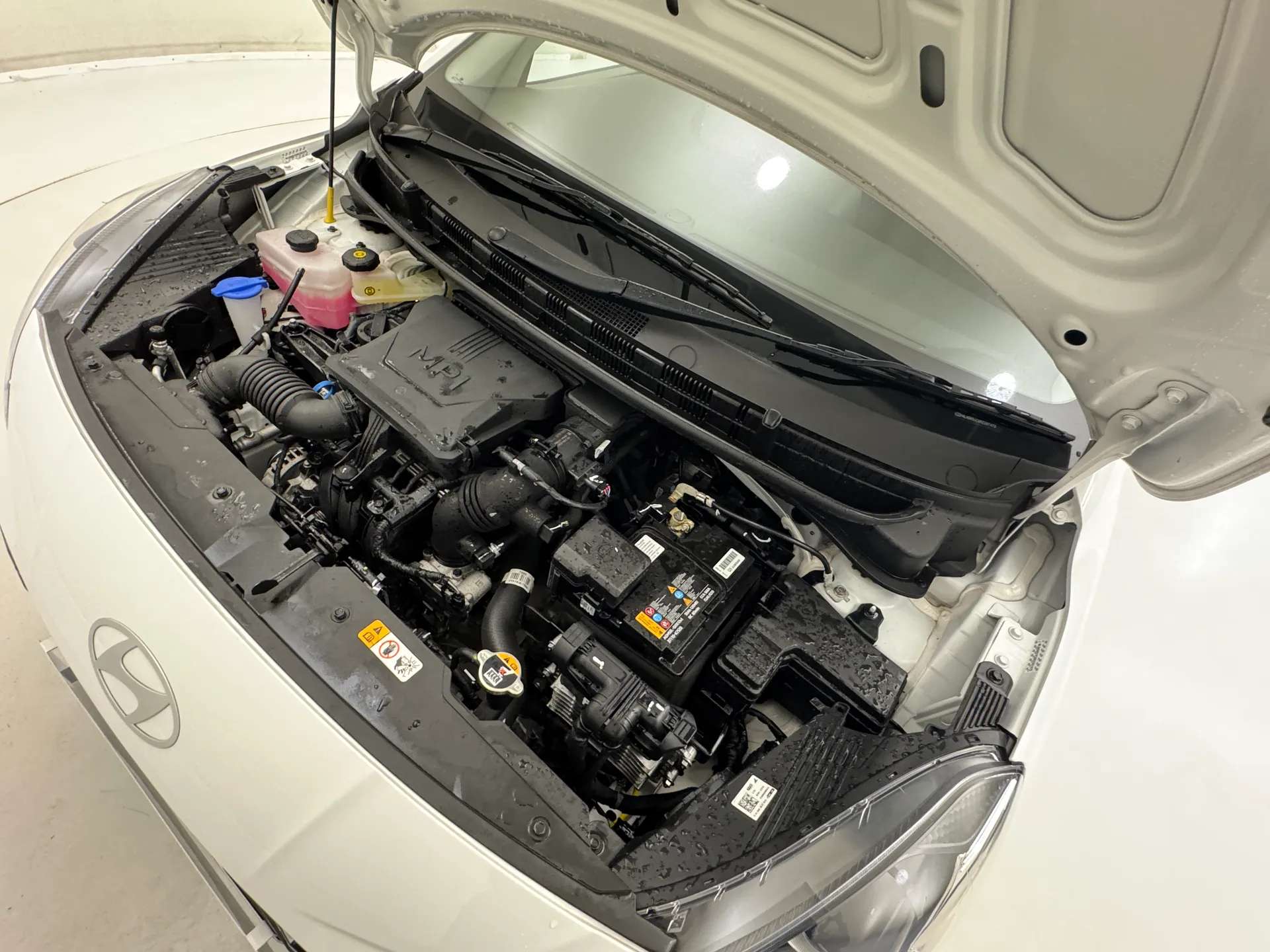 2024 HYUNDAI I10 2024 HYUNDAI I10