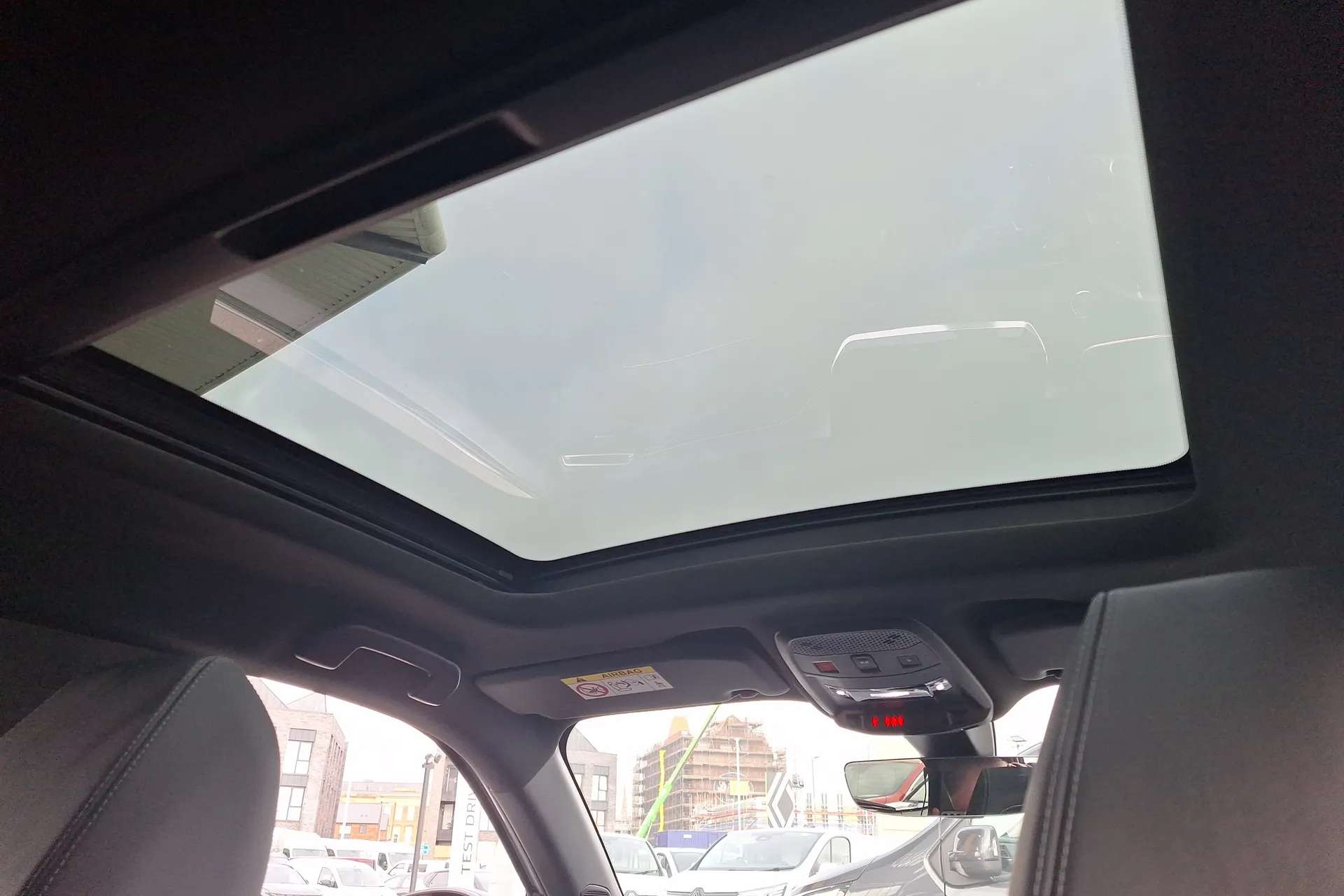 2021 PEUGEOT 2008 2021 PEUGEOT 2008