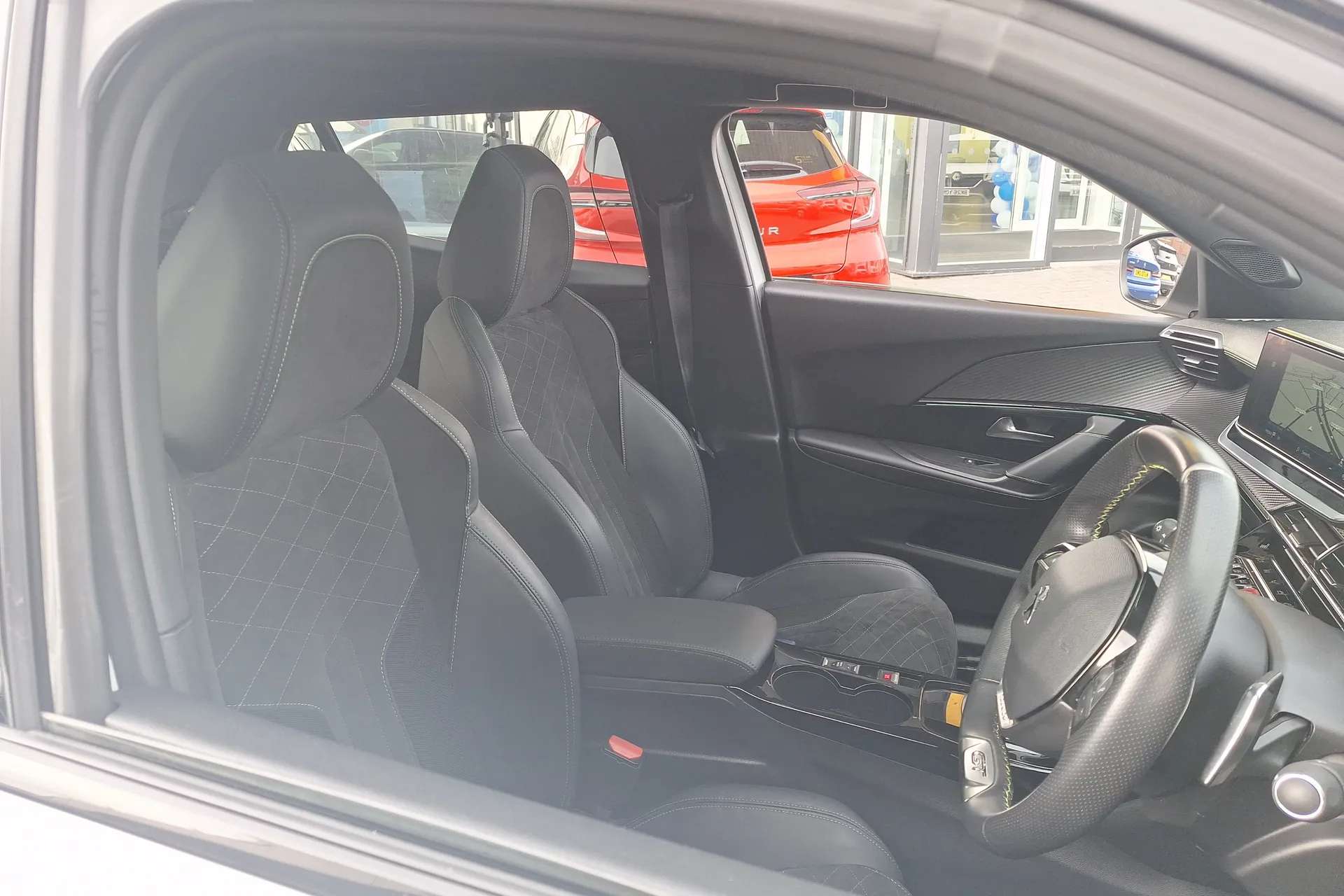 2021 PEUGEOT 2008 2021 PEUGEOT 2008