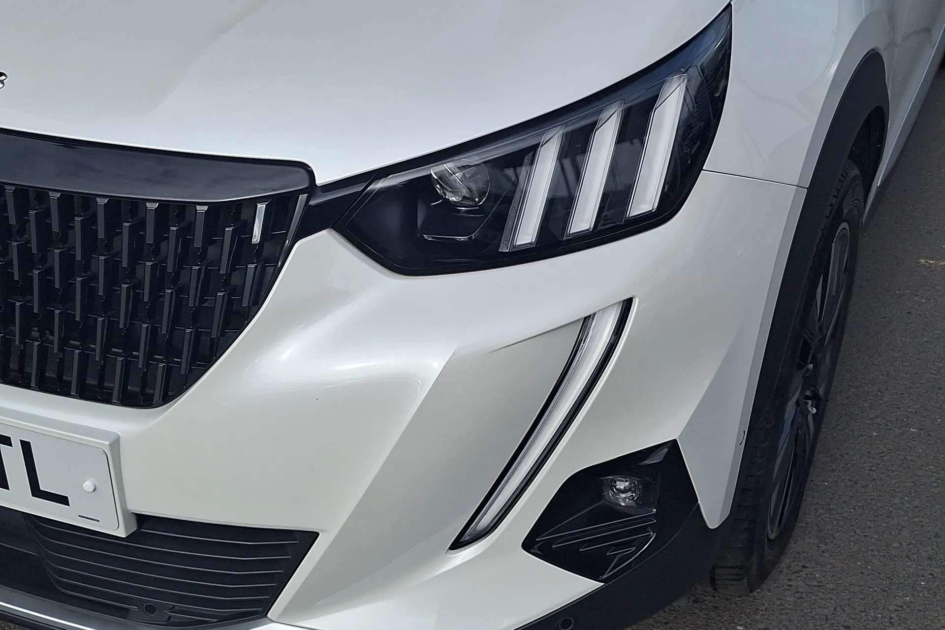 2021 PEUGEOT 2008 2021 PEUGEOT 2008