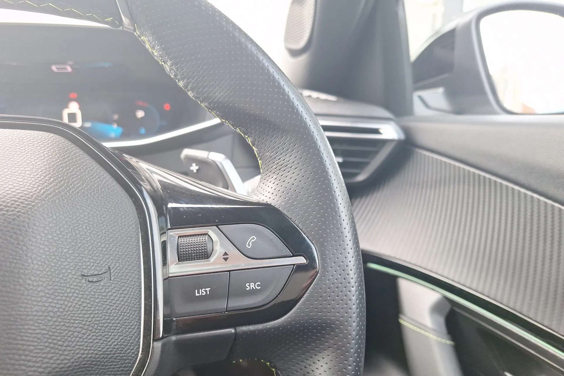 2021 PEUGEOT 2008 2021 PEUGEOT 2008