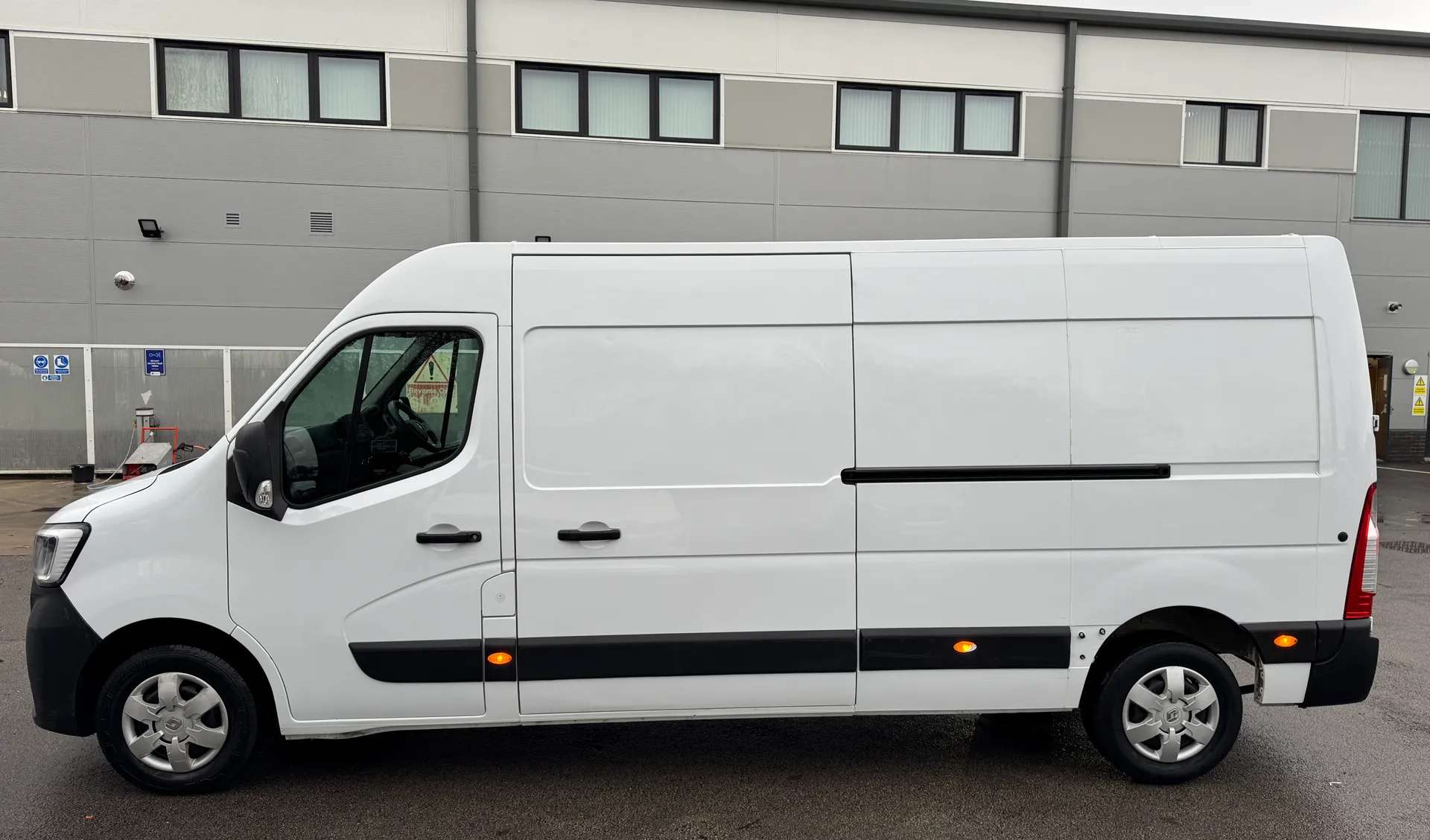 2023 RENAULT MASTER 2023 RENAULT MASTER