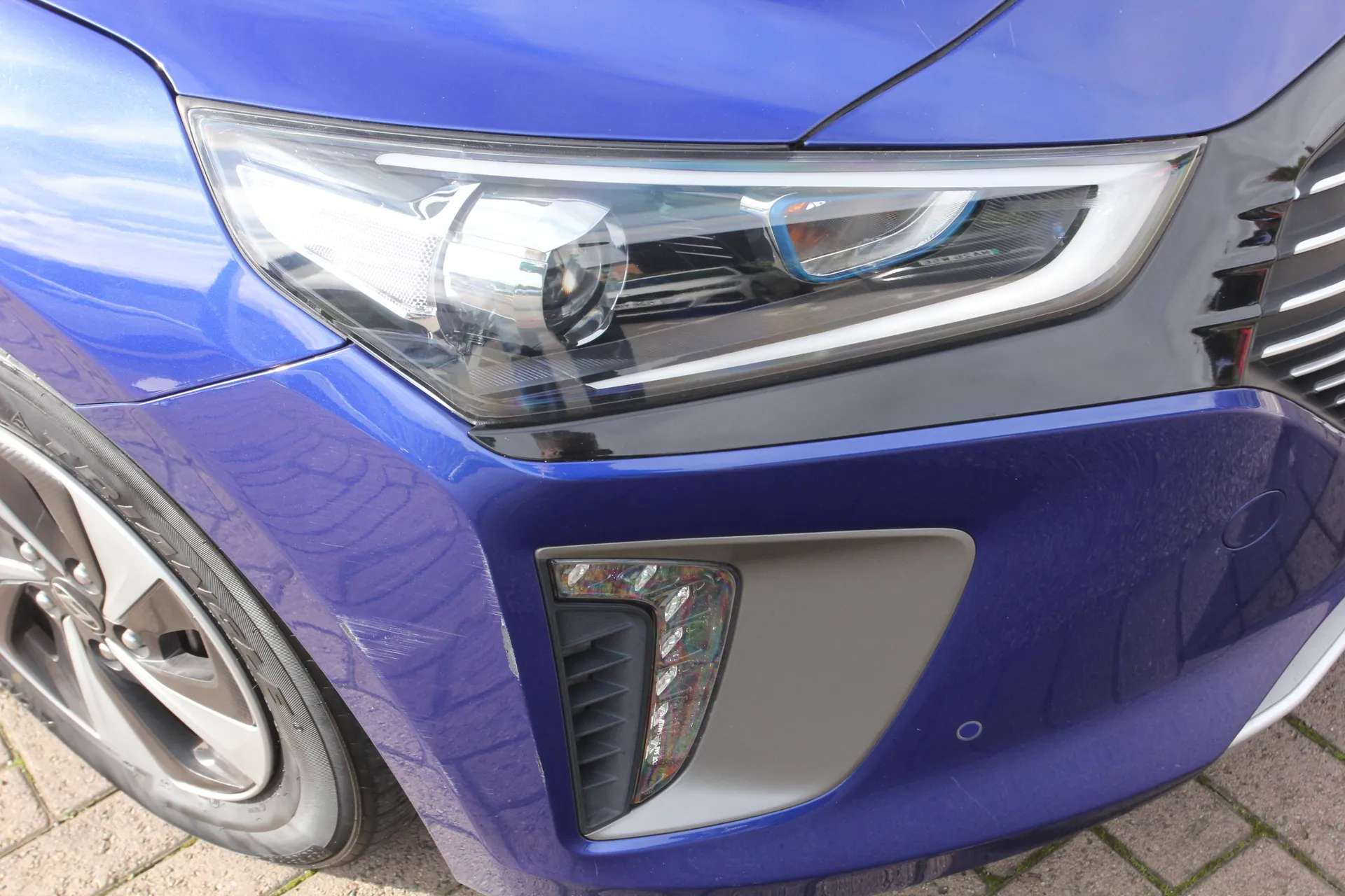 A 2018 HYUNDAI IONIQ 1.6 GDi Hybrid Premium SE 5dr DCT ZERO DEPOSIT FINANCE AVAILABLE A 2018 HYUNDAI IONIQ 1.6 GDi Hybrid Premium SE 5dr DCT ZERO DEPOSIT FINANCE AVAILABLE