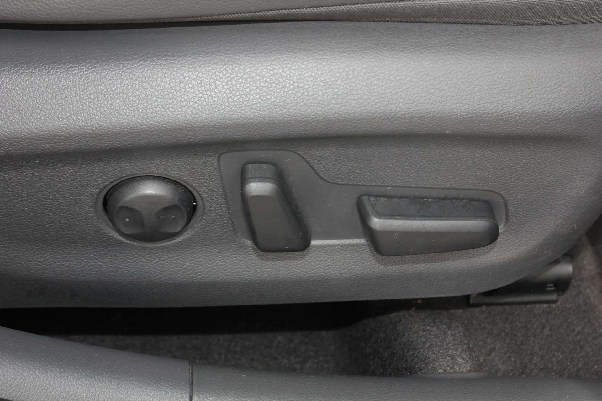 2018 HYUNDAI IONIQ 2018 HYUNDAI IONIQ
