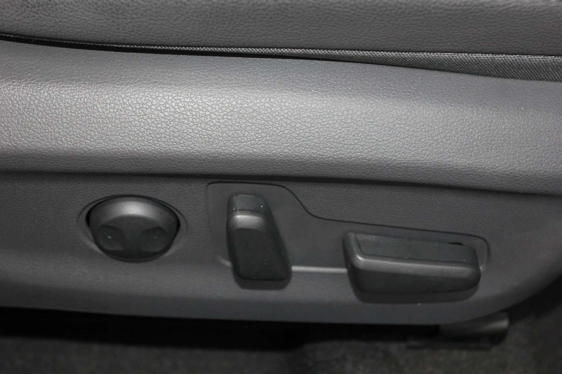 2021 HYUNDAI IONIQ 2021 HYUNDAI IONIQ