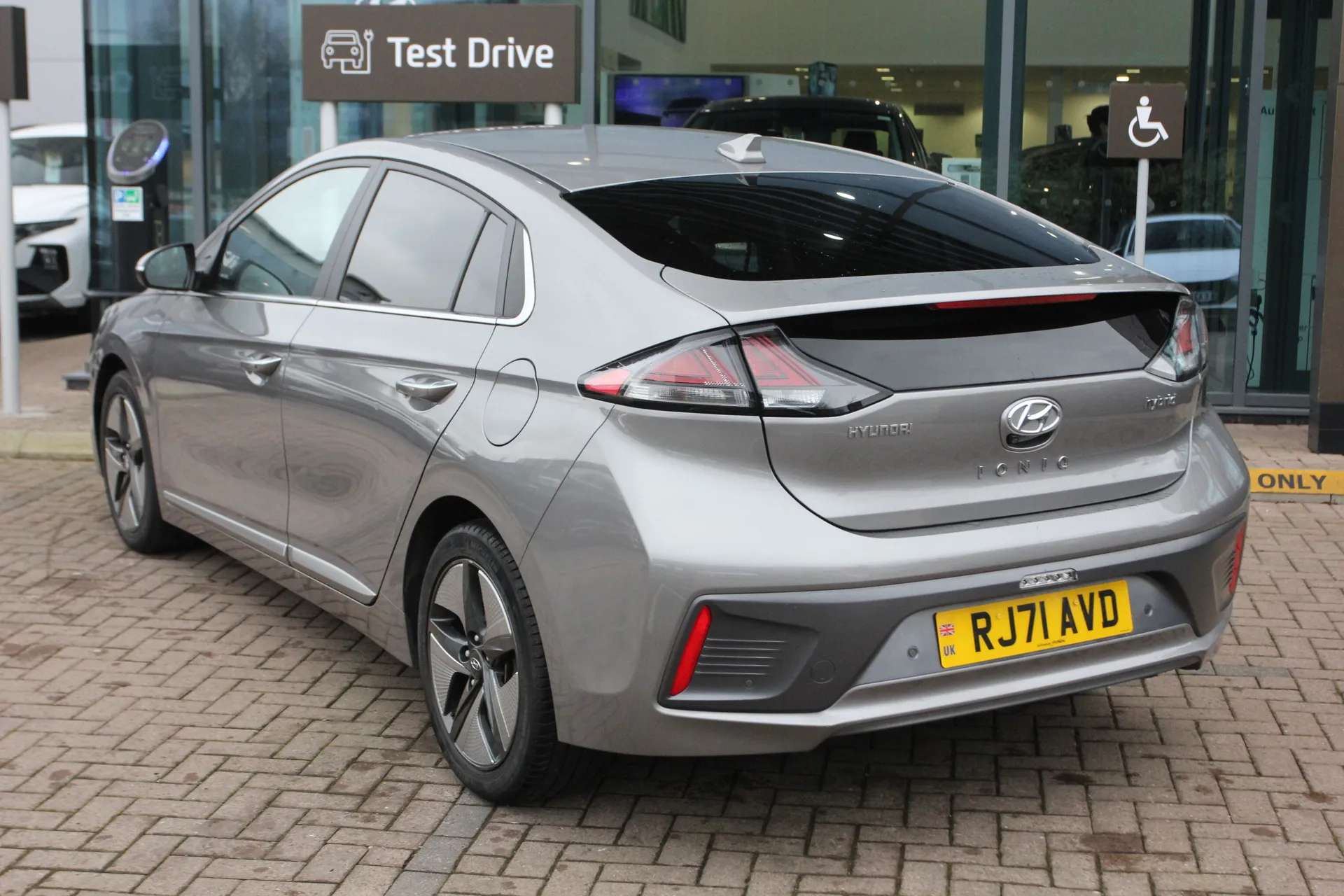 2021 HYUNDAI IONIQ 2021 HYUNDAI IONIQ