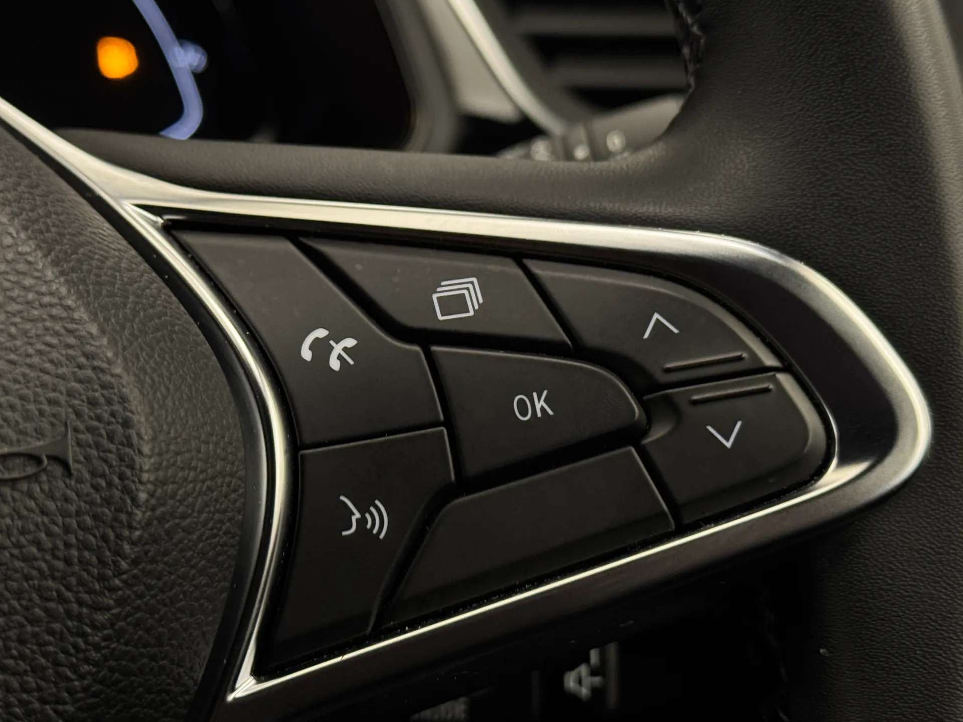 2022 RENAULT CAPTUR 2022 RENAULT CAPTUR