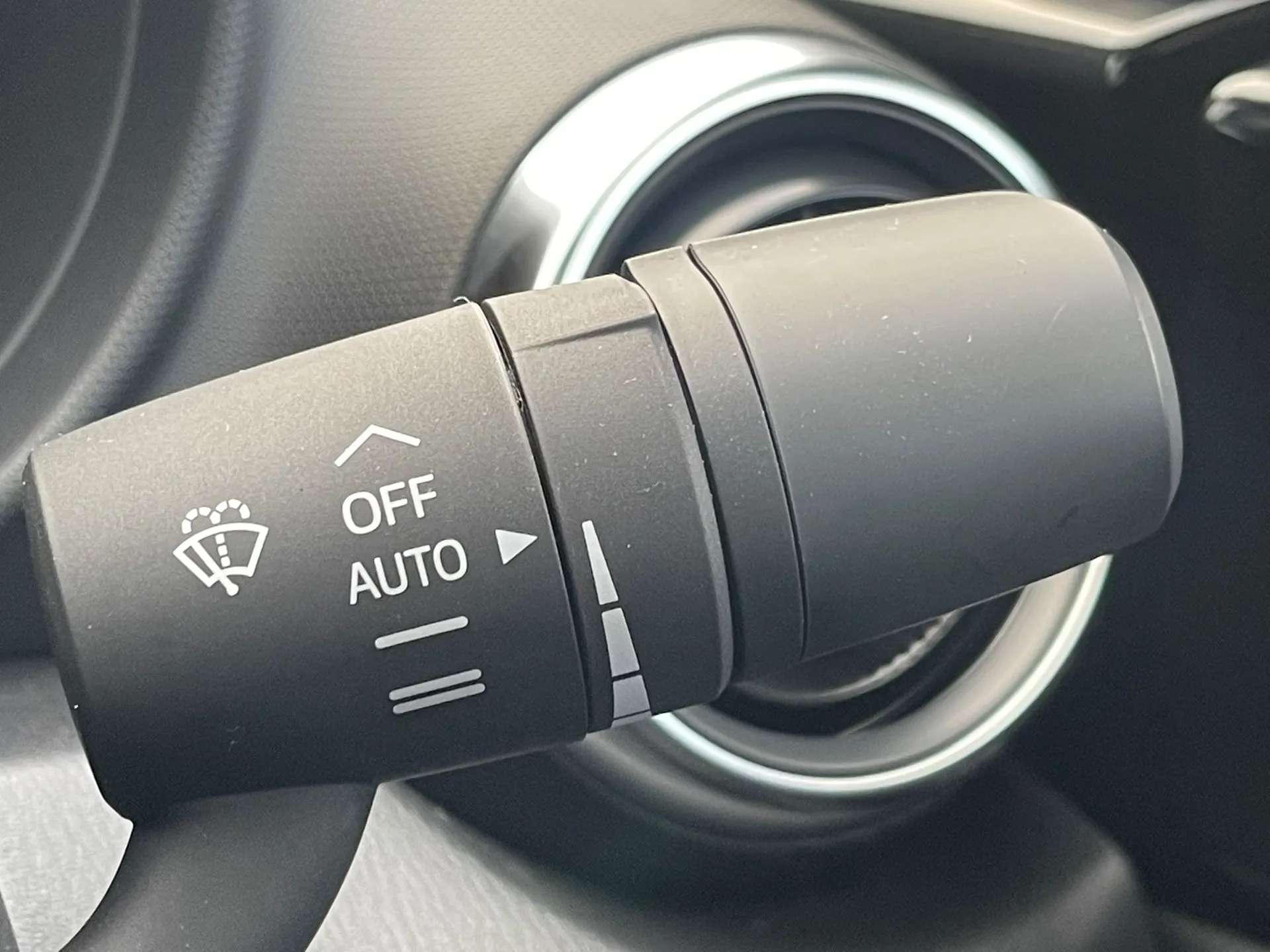 2025 MAZDA MX-5 2025 MAZDA MX-5