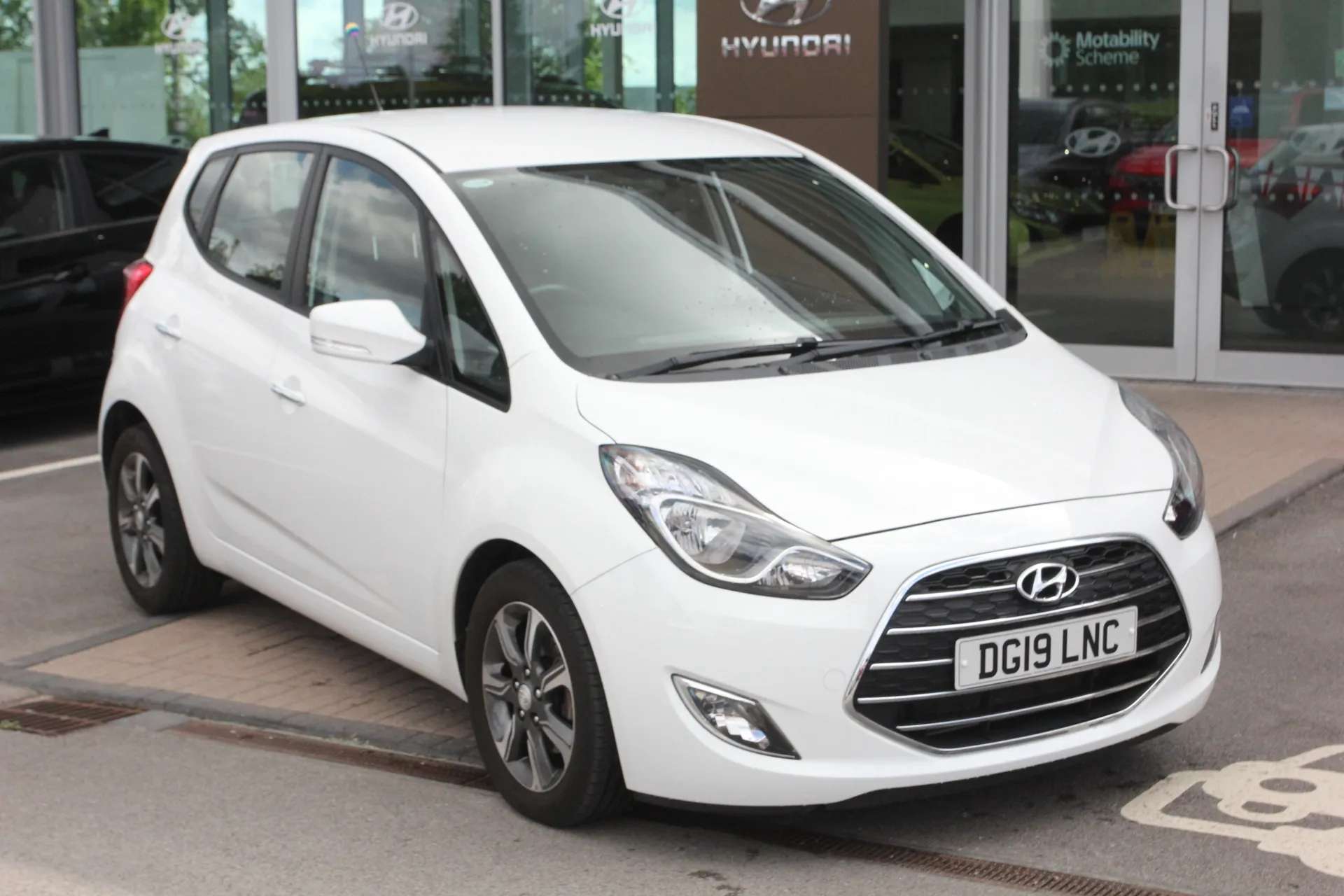 A 2019 HYUNDAI IX20 1.6 SE 5dr A 2019 HYUNDAI IX20 1.6 SE 5dr