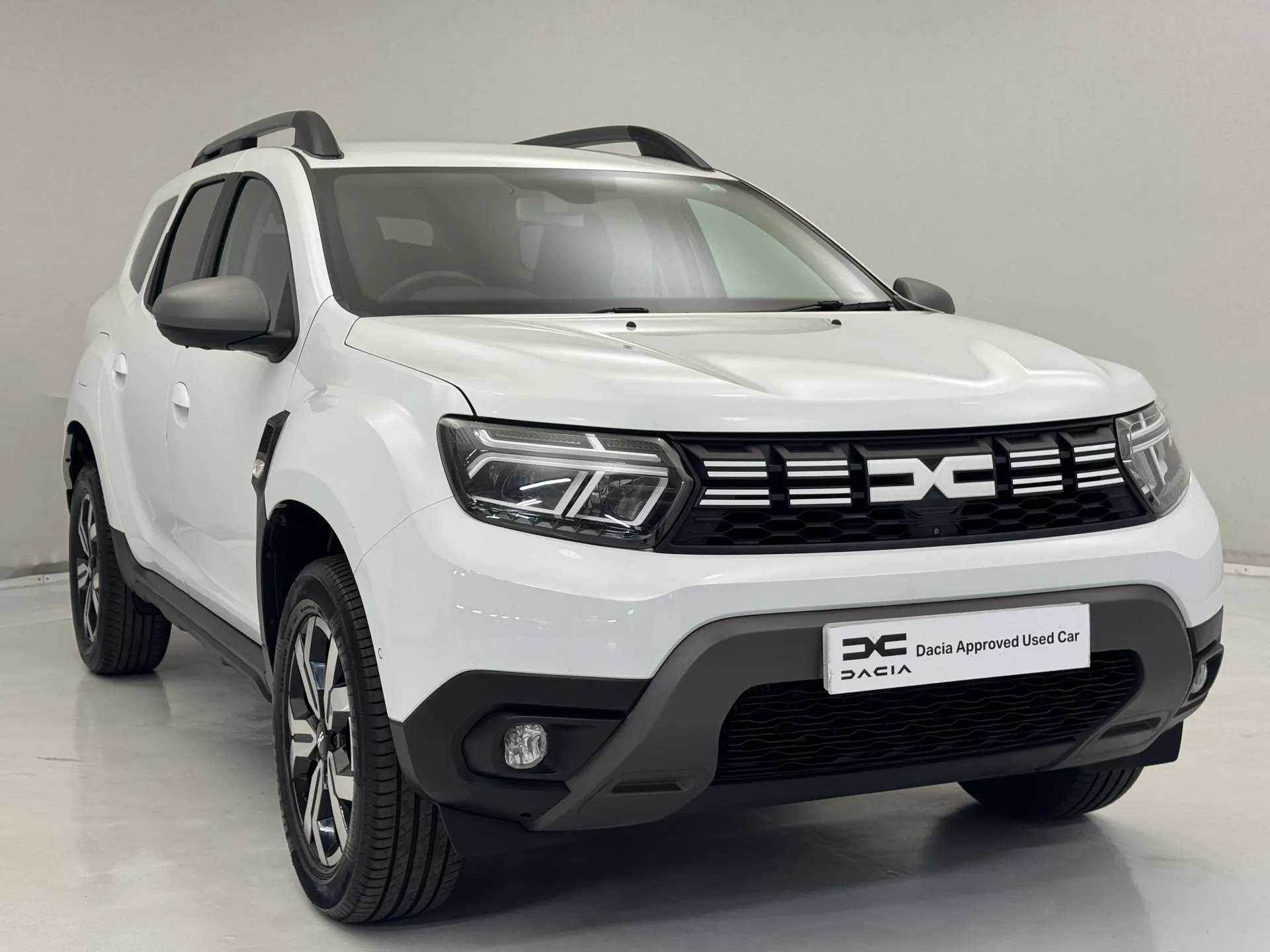 A 2023 DACIA DUSTER 1.0 TCe 90 Journey 5dr A 2023 DACIA DUSTER 1.0 TCe 90 Journey 5dr