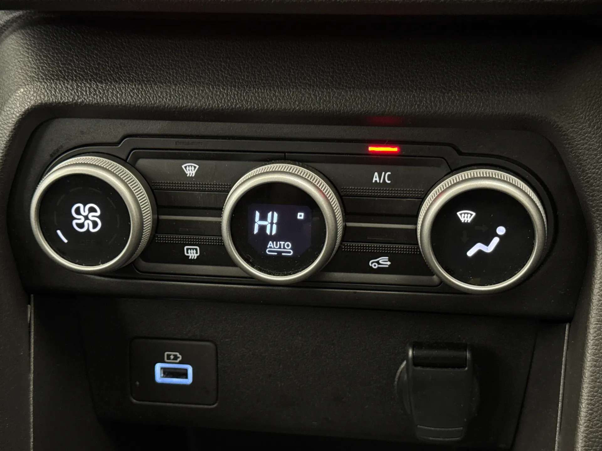 2023 DACIA SANDERO STEPWAY 2023 DACIA SANDERO STEPWAY