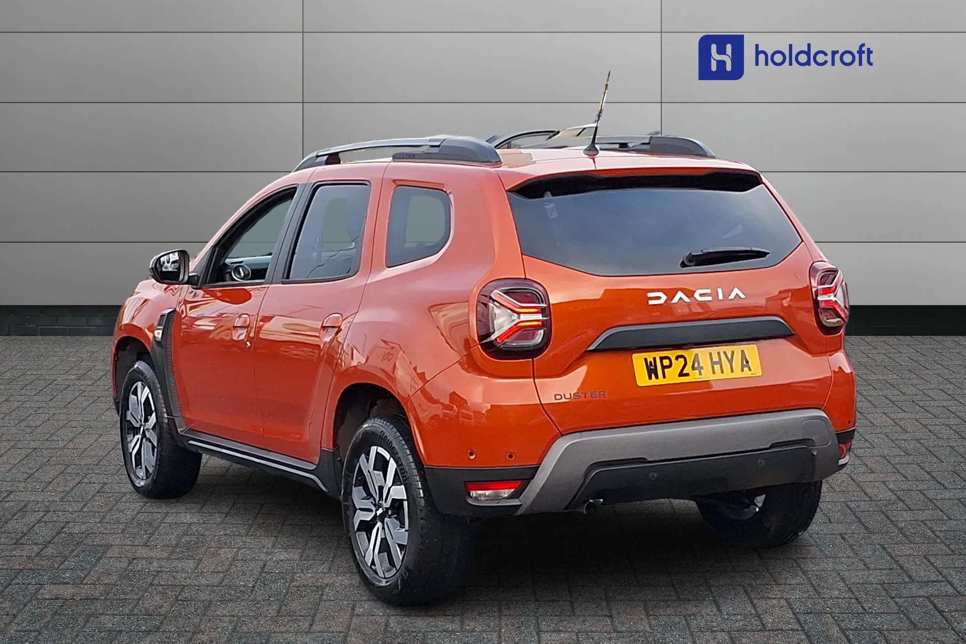 A 2024 DACIA DUSTER 1.0 TCe 90 Journey 5dr A 2024 DACIA DUSTER 1.0 TCe 90 Journey 5dr