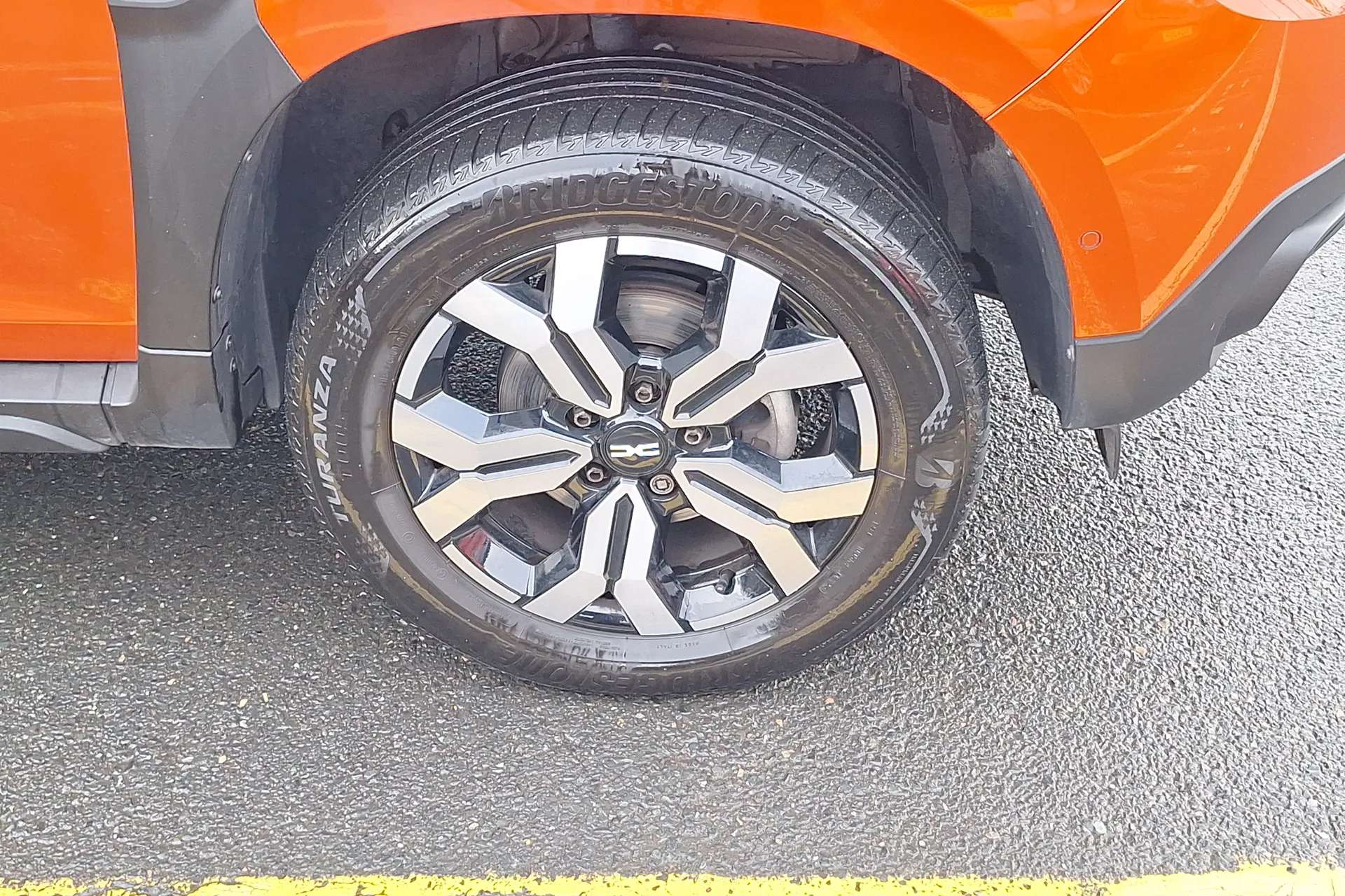 A 2024 DACIA DUSTER 1.0 TCe 90 Journey 5dr A 2024 DACIA DUSTER 1.0 TCe 90 Journey 5dr