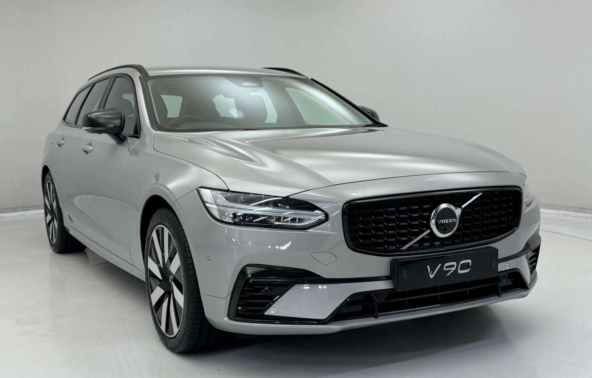 Check out this Volvo V90 2025 Hybrid Electric Automatic
