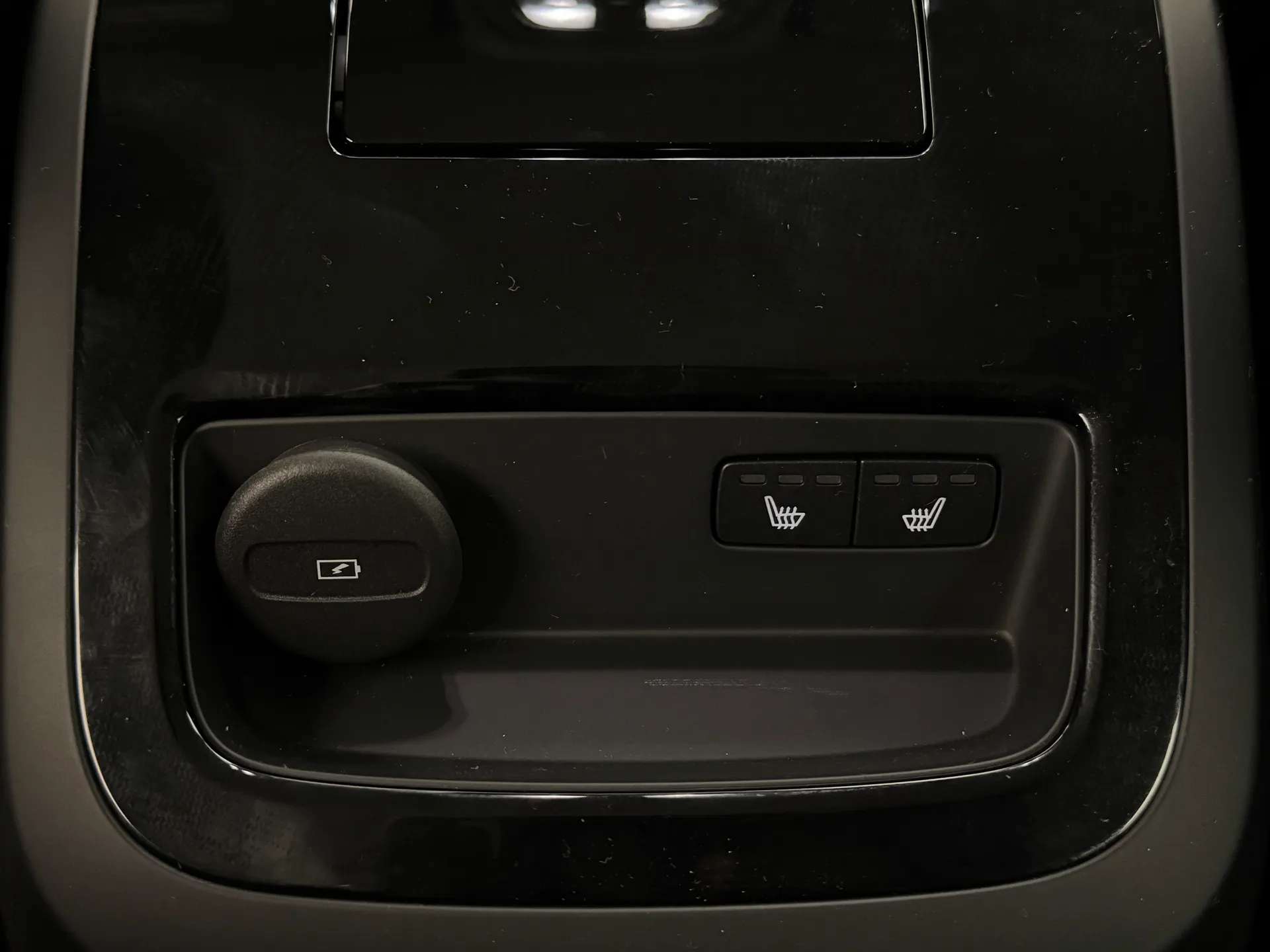 2025 VOLVO V90 2025 VOLVO V90