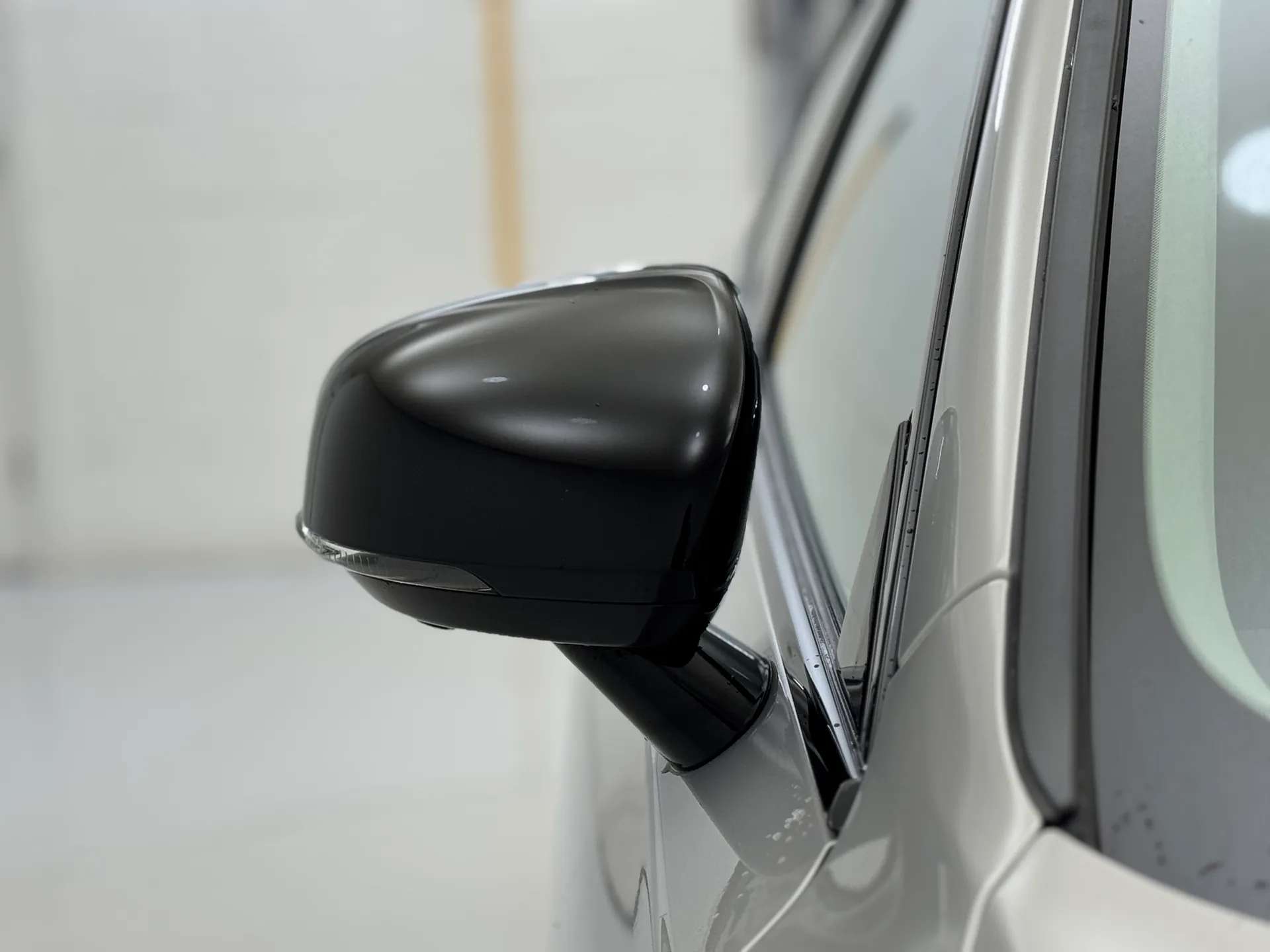 2025 VOLVO V90 2025 VOLVO V90