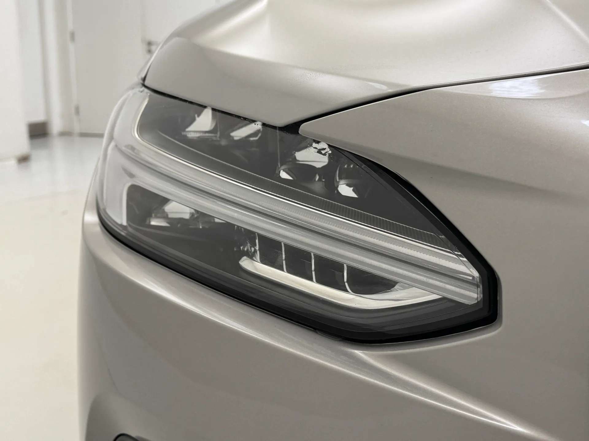 2025 VOLVO V90 2025 VOLVO V90