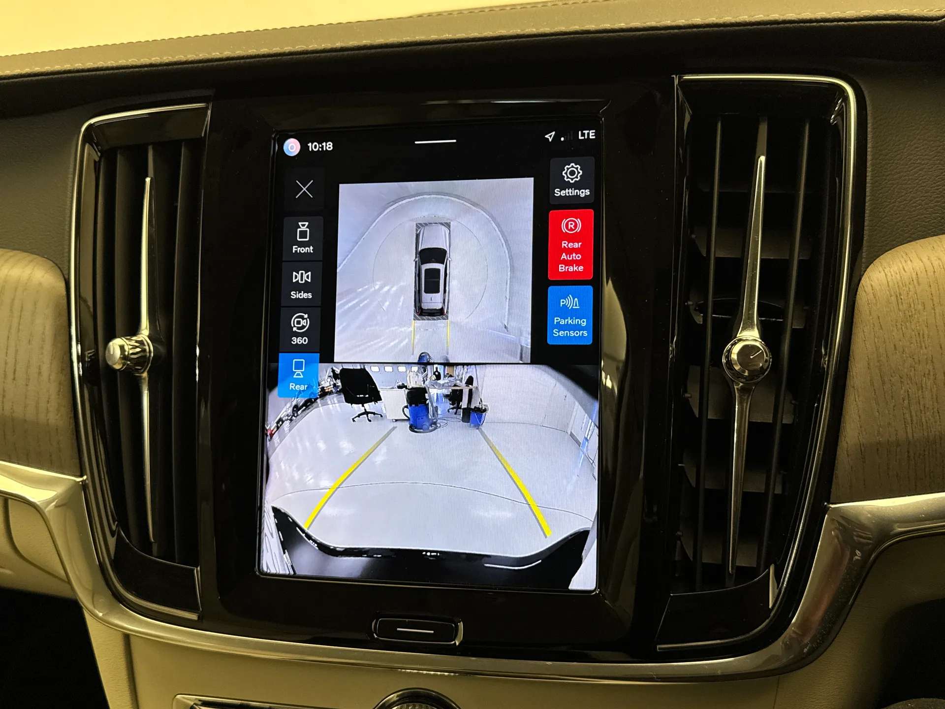 2025 VOLVO V90 2025 VOLVO V90