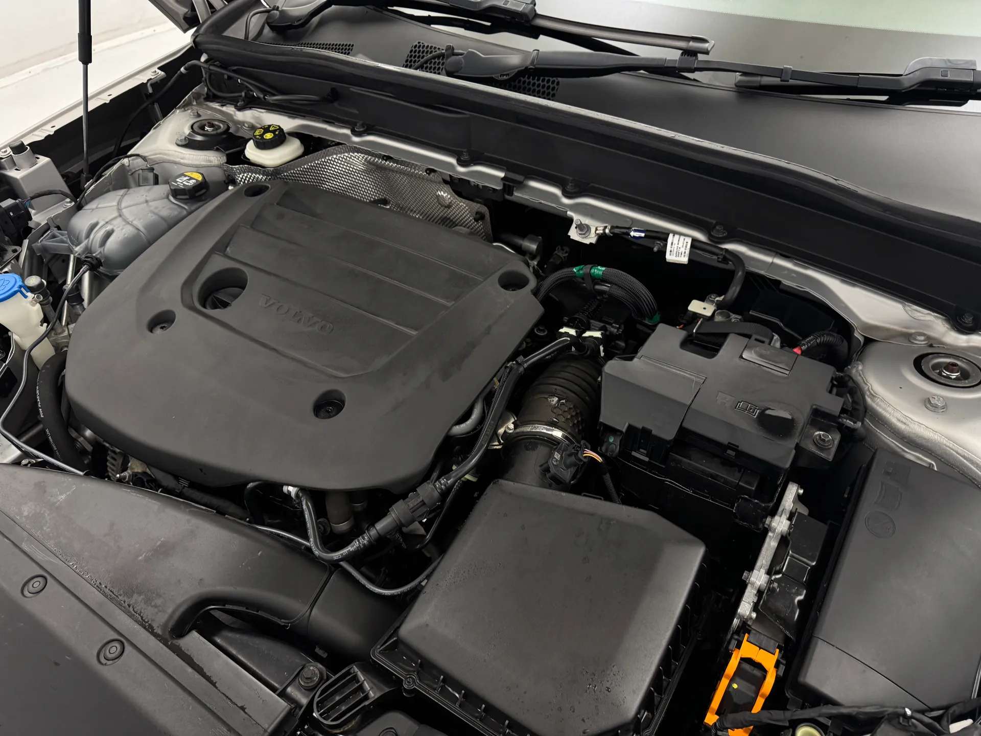 2022 VOLVO XC40 2022 VOLVO XC40