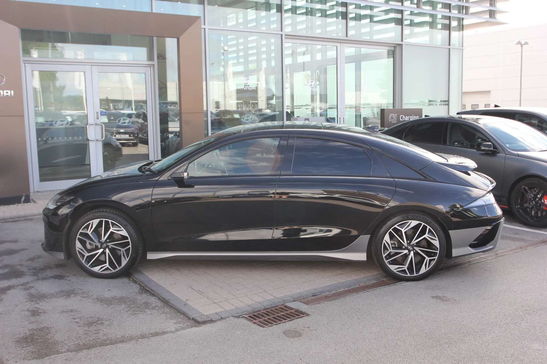 2024 HYUNDAI IONIQ 6 2024 HYUNDAI IONIQ 6
