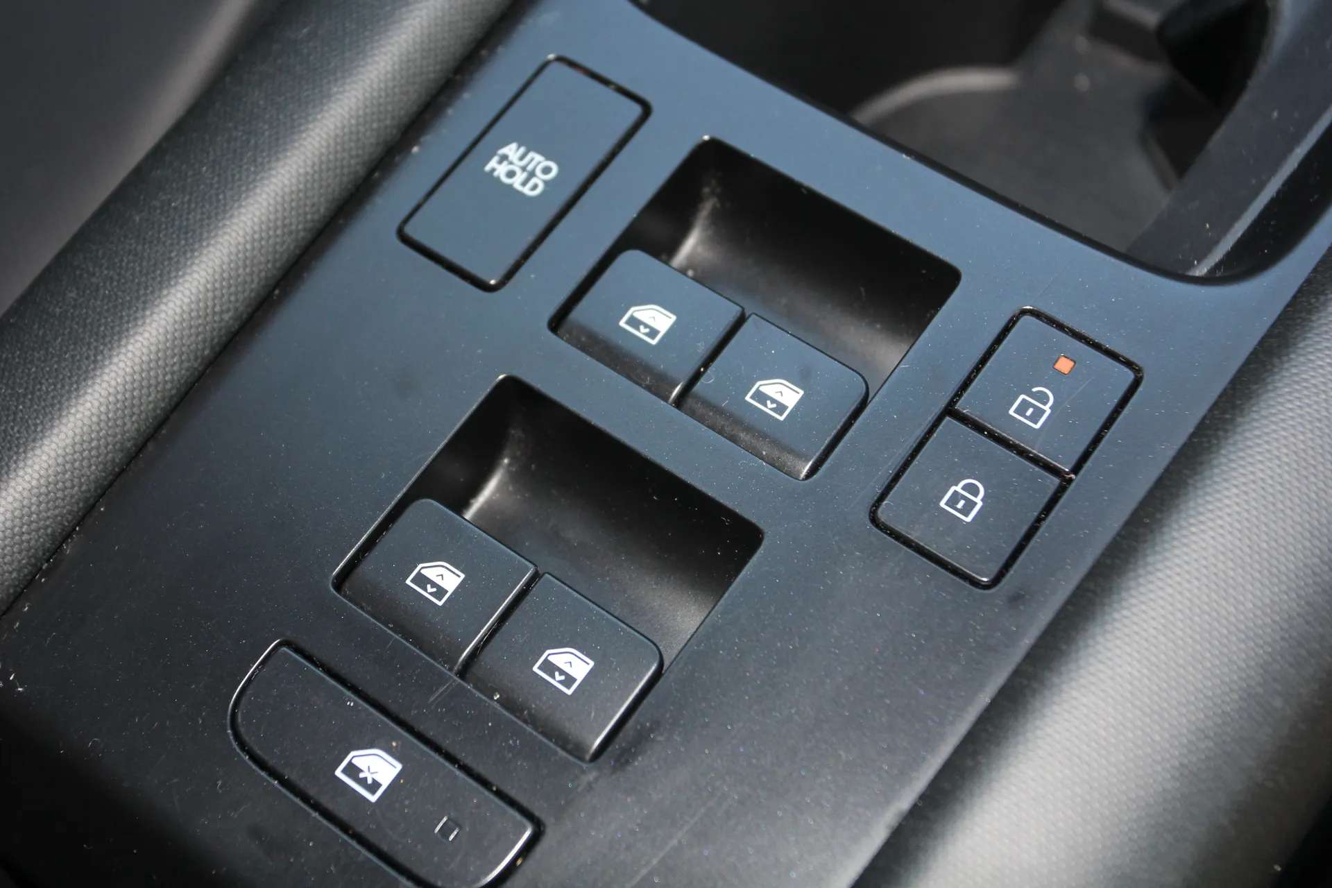 2024 HYUNDAI IONIQ 6 2024 HYUNDAI IONIQ 6