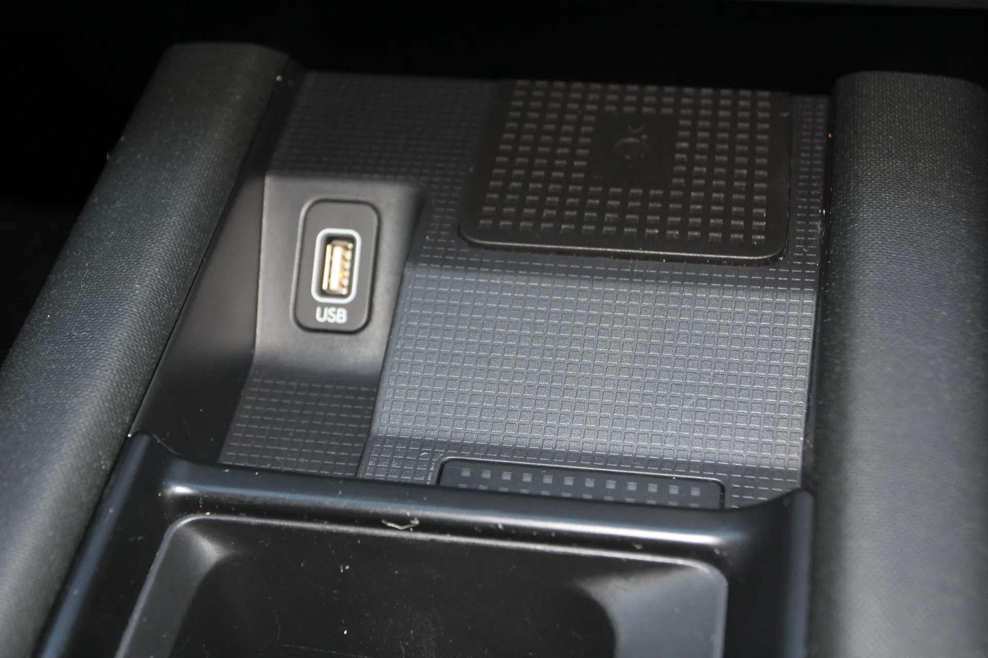 2024 HYUNDAI IONIQ 6 2024 HYUNDAI IONIQ 6