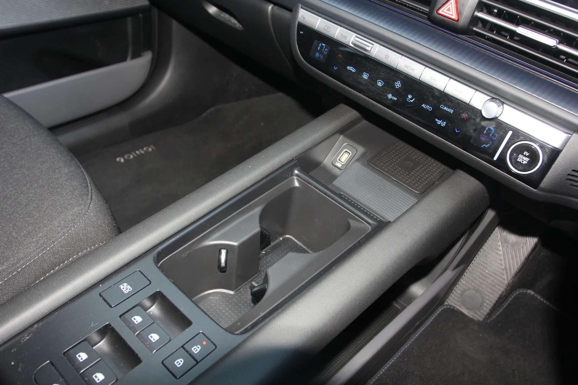 2025 HYUNDAI IONIQ 6 2025 HYUNDAI IONIQ 6
