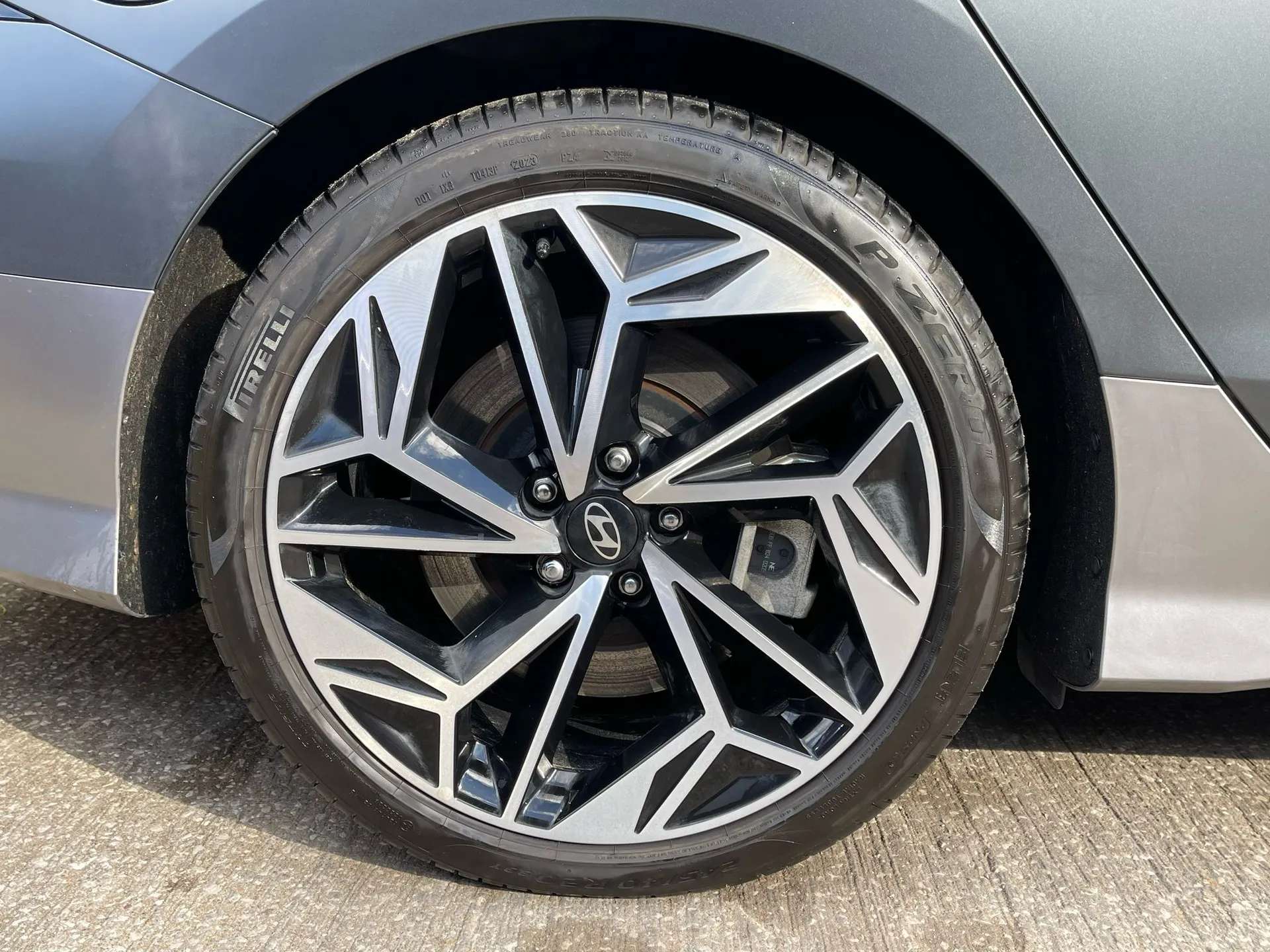 2024 HYUNDAI IONIQ 6 2024 HYUNDAI IONIQ 6