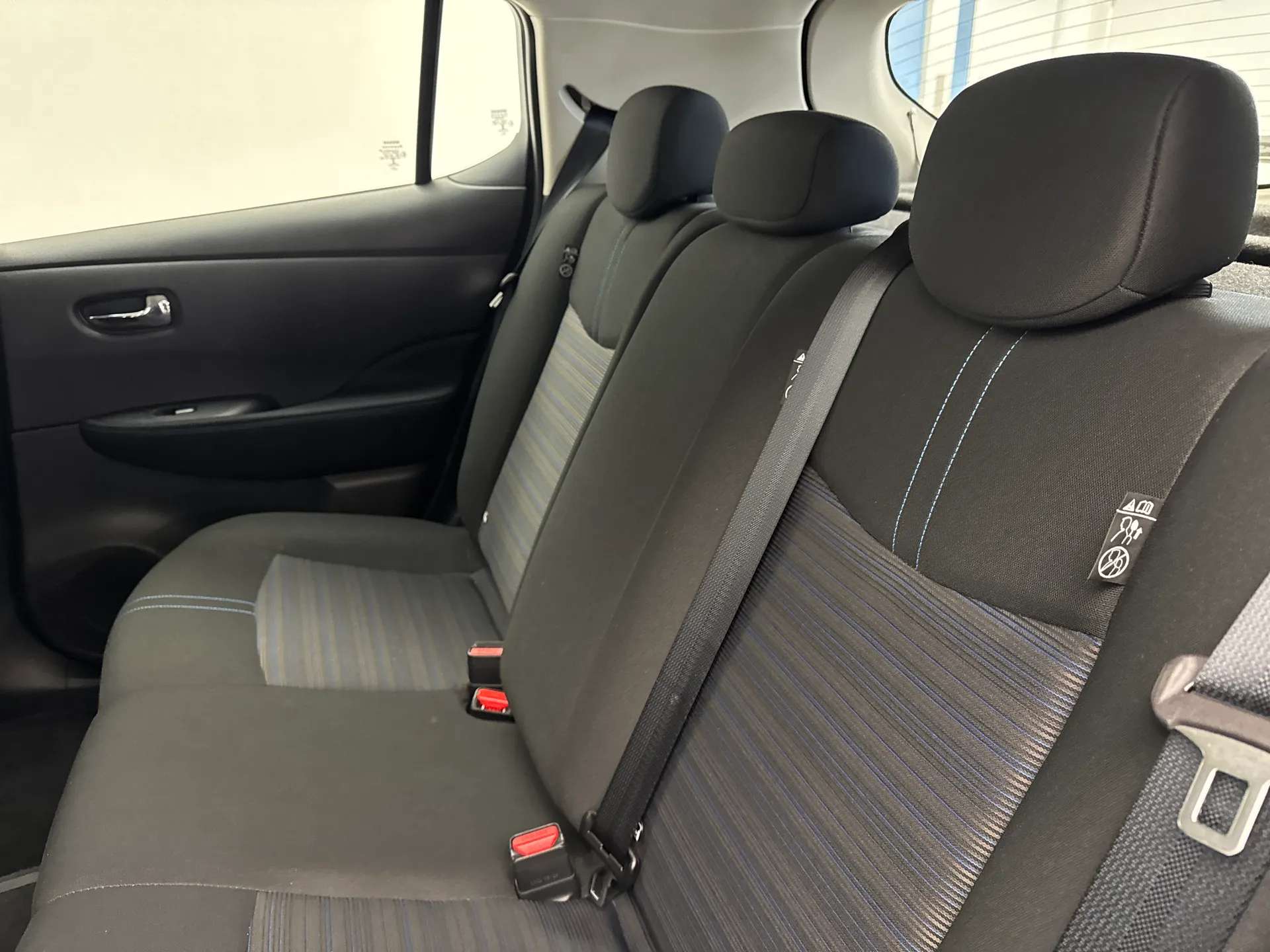 2022 NISSAN LEAF 2022 NISSAN LEAF