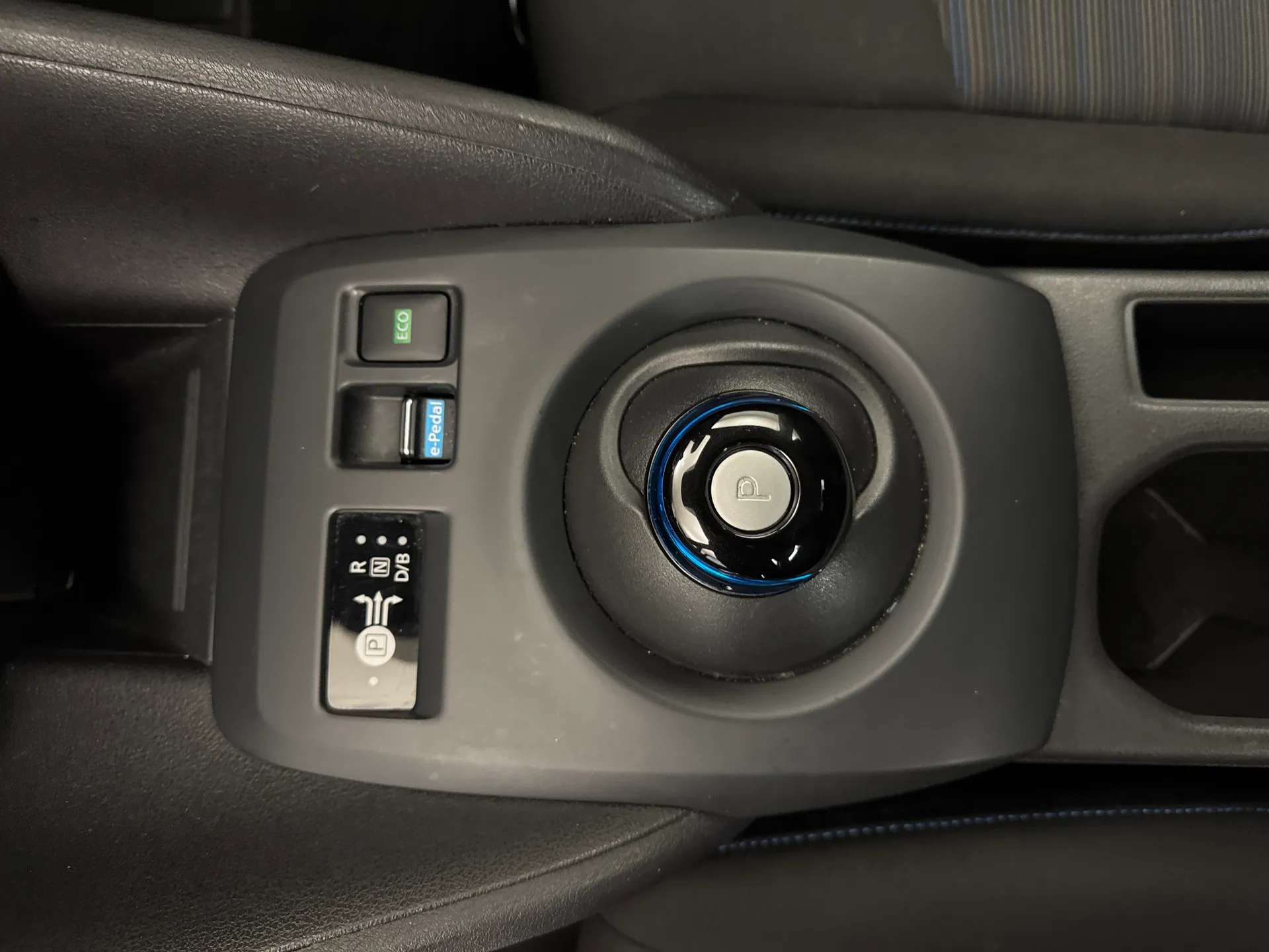 2022 NISSAN LEAF 2022 NISSAN LEAF