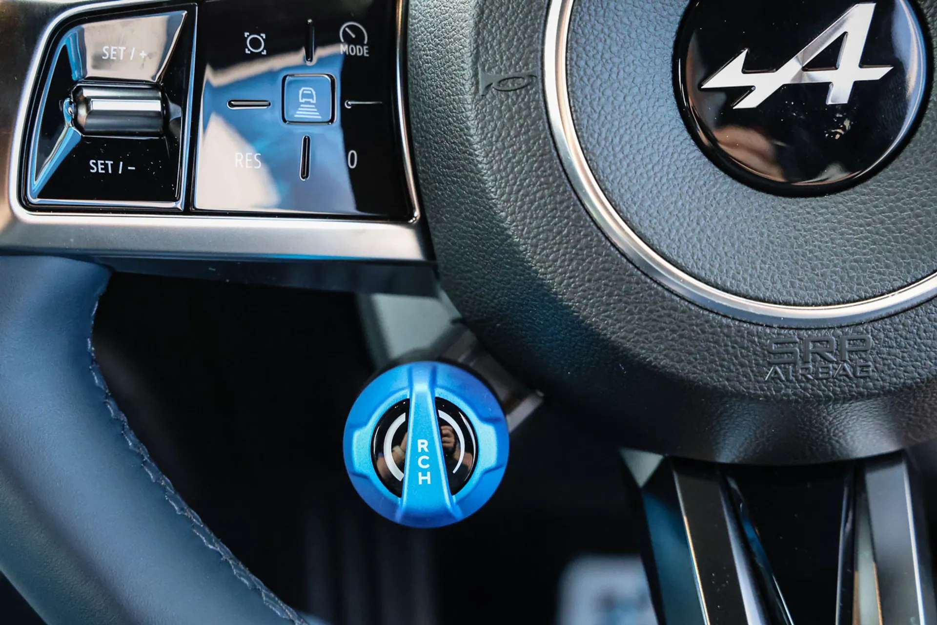 2025 ALPINE A290 2025 ALPINE A290