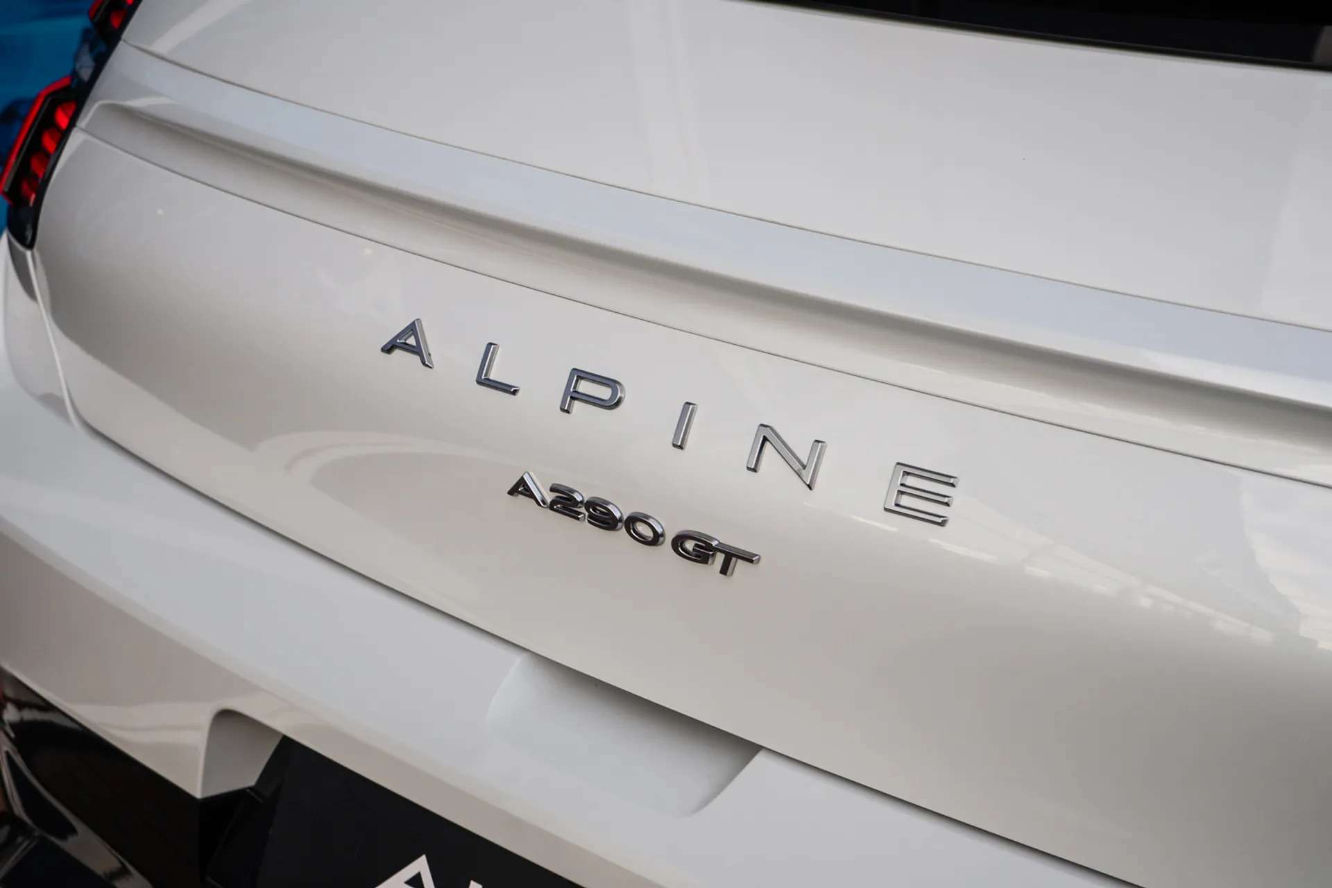2025 ALPINE A290 2025 ALPINE A290