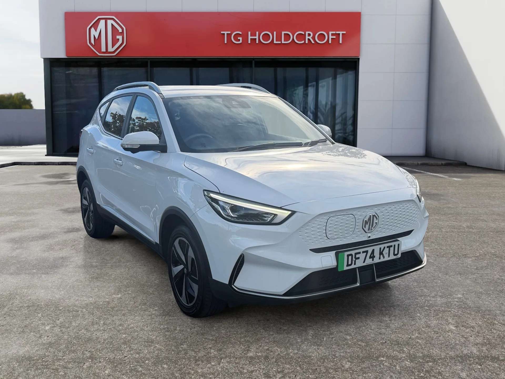 A 2024 MG ZS 130kW Trophy Connect EV 51kWh 5dr Auto A 2024 MG ZS 130kW Trophy Connect EV 51kWh 5dr Auto