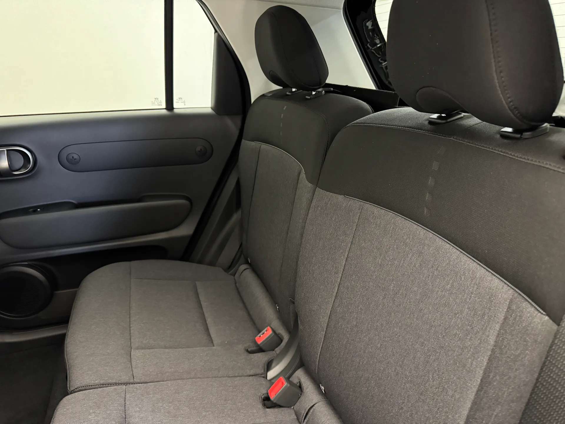 2025 HYUNDAI INSTER 2025 HYUNDAI INSTER