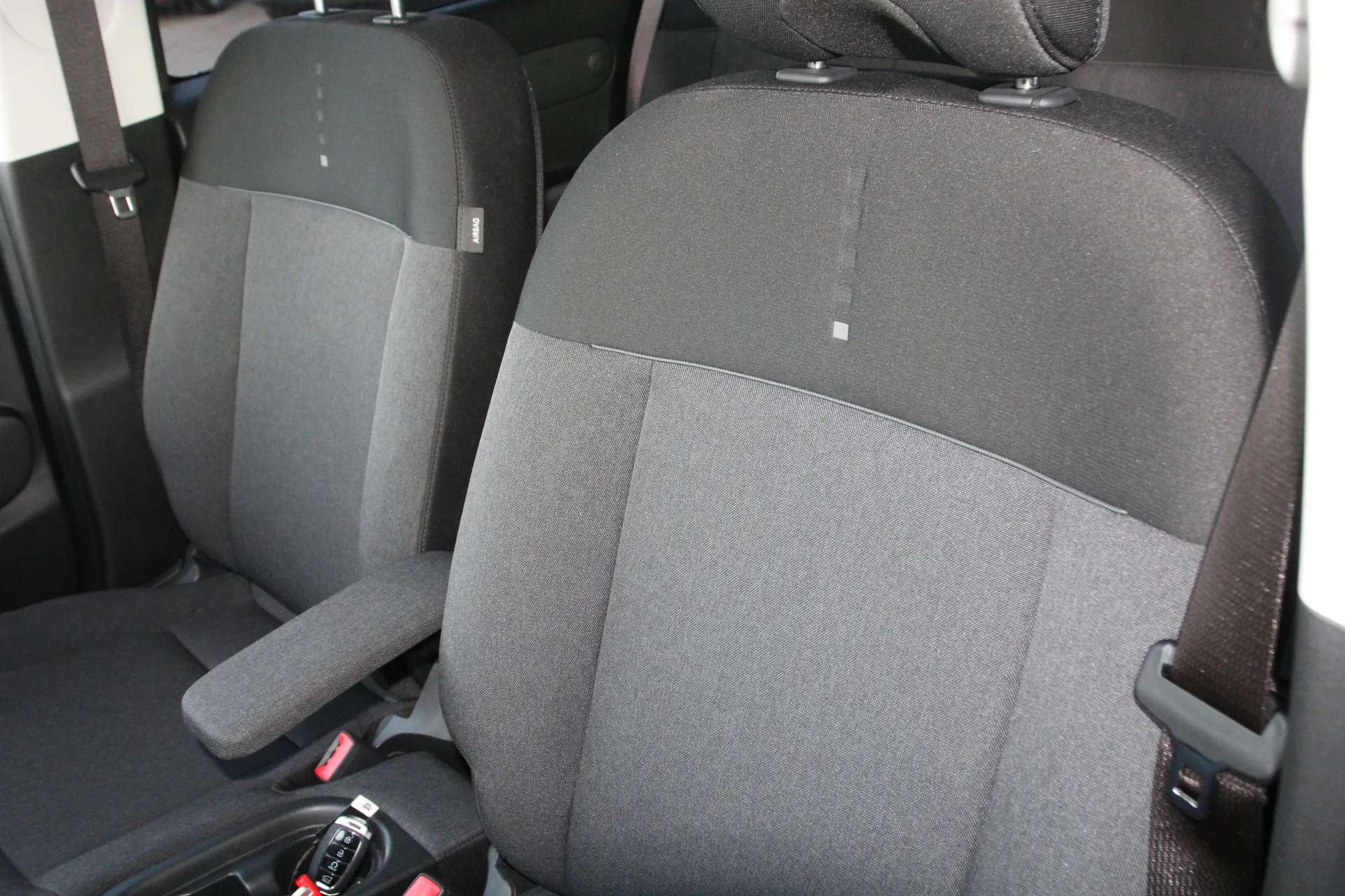 2025 HYUNDAI INSTER 2025 HYUNDAI INSTER