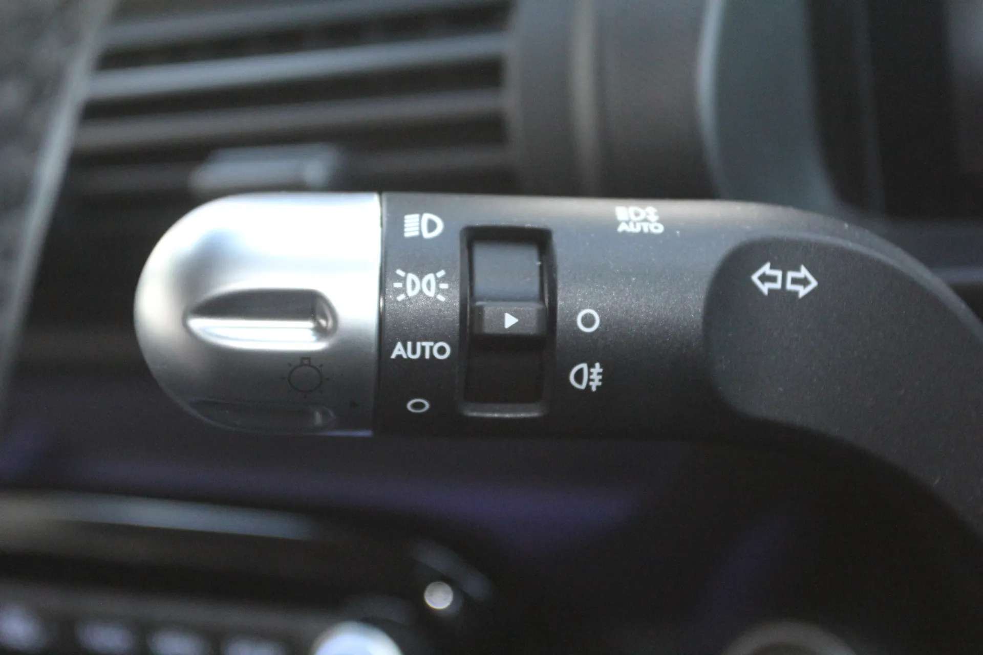 2025 HYUNDAI INSTER 2025 HYUNDAI INSTER