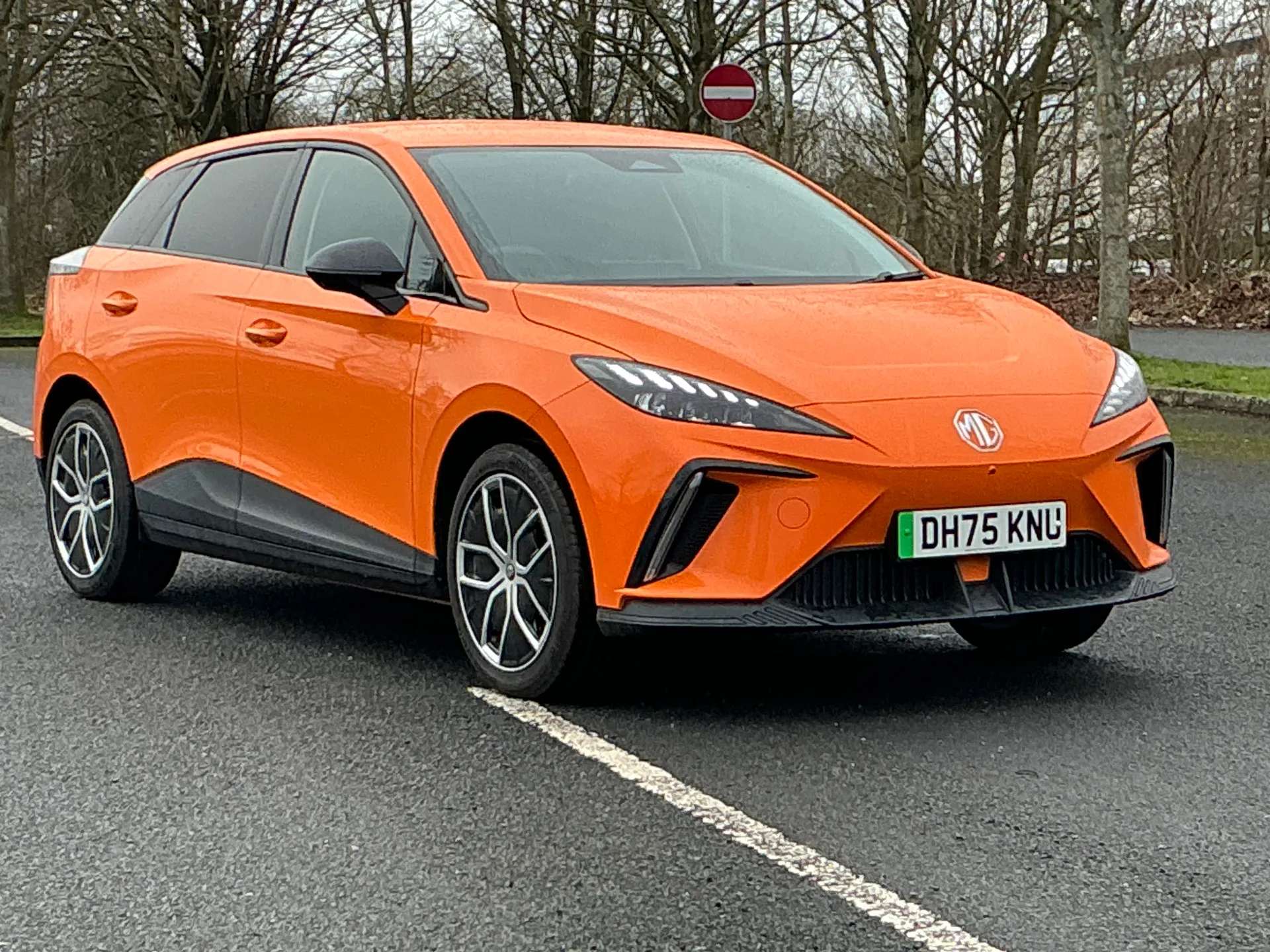 A 2026 MG MOTOR UK MG4 150kW Trophy EV Long Range 64kWh 5dr Auto A 2026 MG MOTOR UK MG4 150kW Trophy EV Long Range 64kWh 5dr Auto